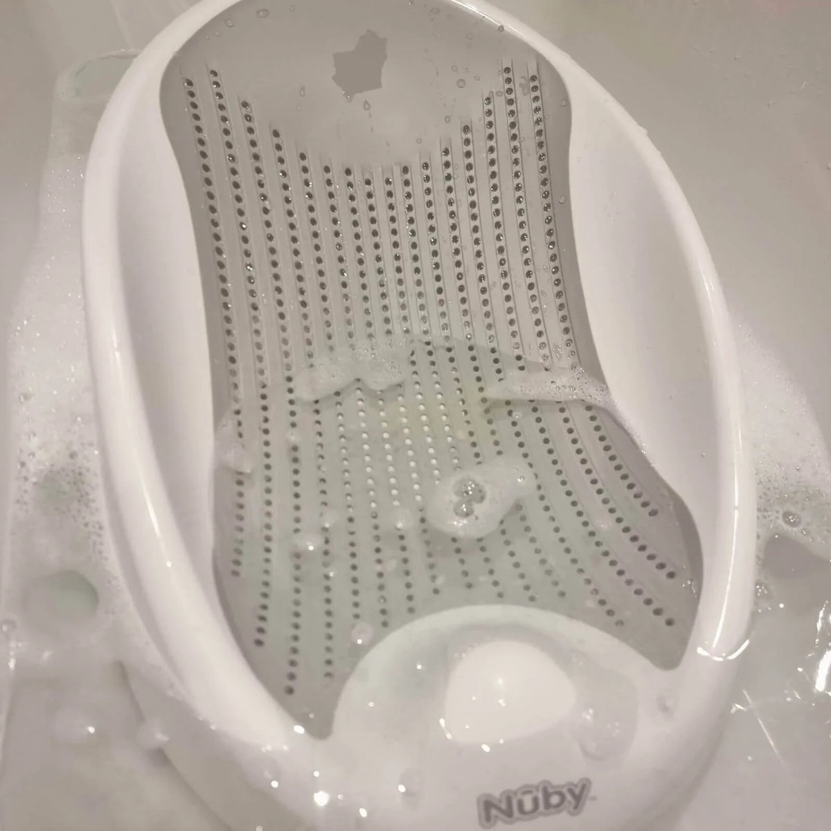 Nuby Newborn Baby Bath Support - Ergonomic Design
