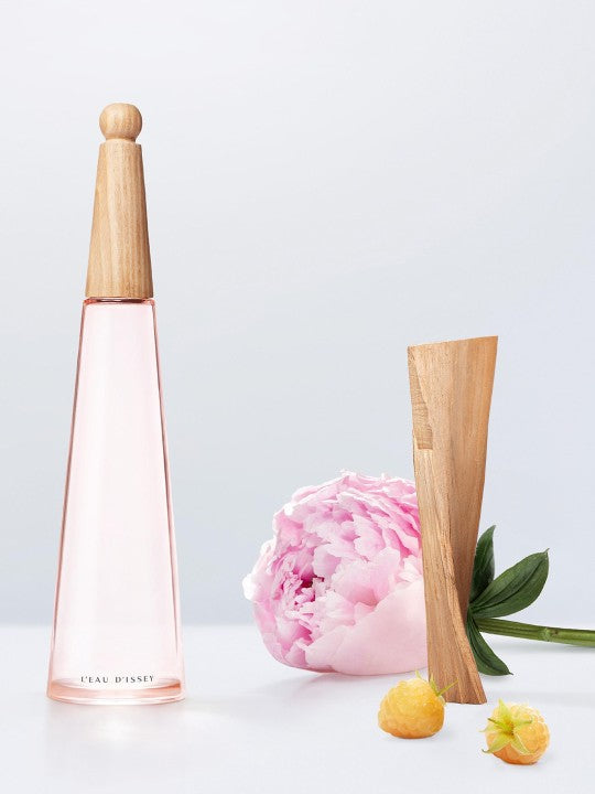 Issey Miyake Eau Pivoine Eau De Toilette Spray 100ml
