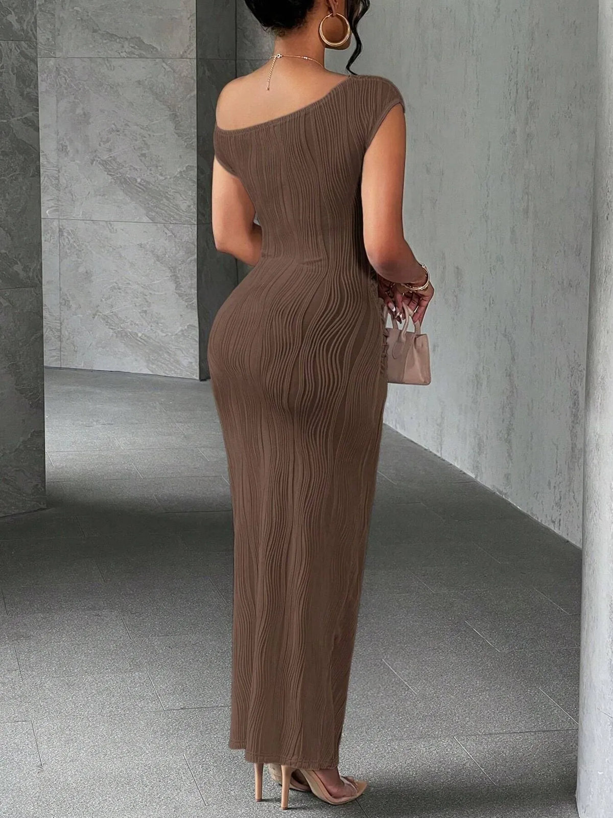 Textured Single Shoulder Bodycon Maxi Dress