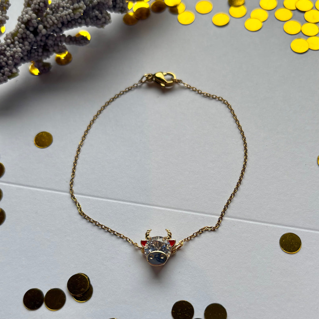 Gold plated highland cow crystal bracelet