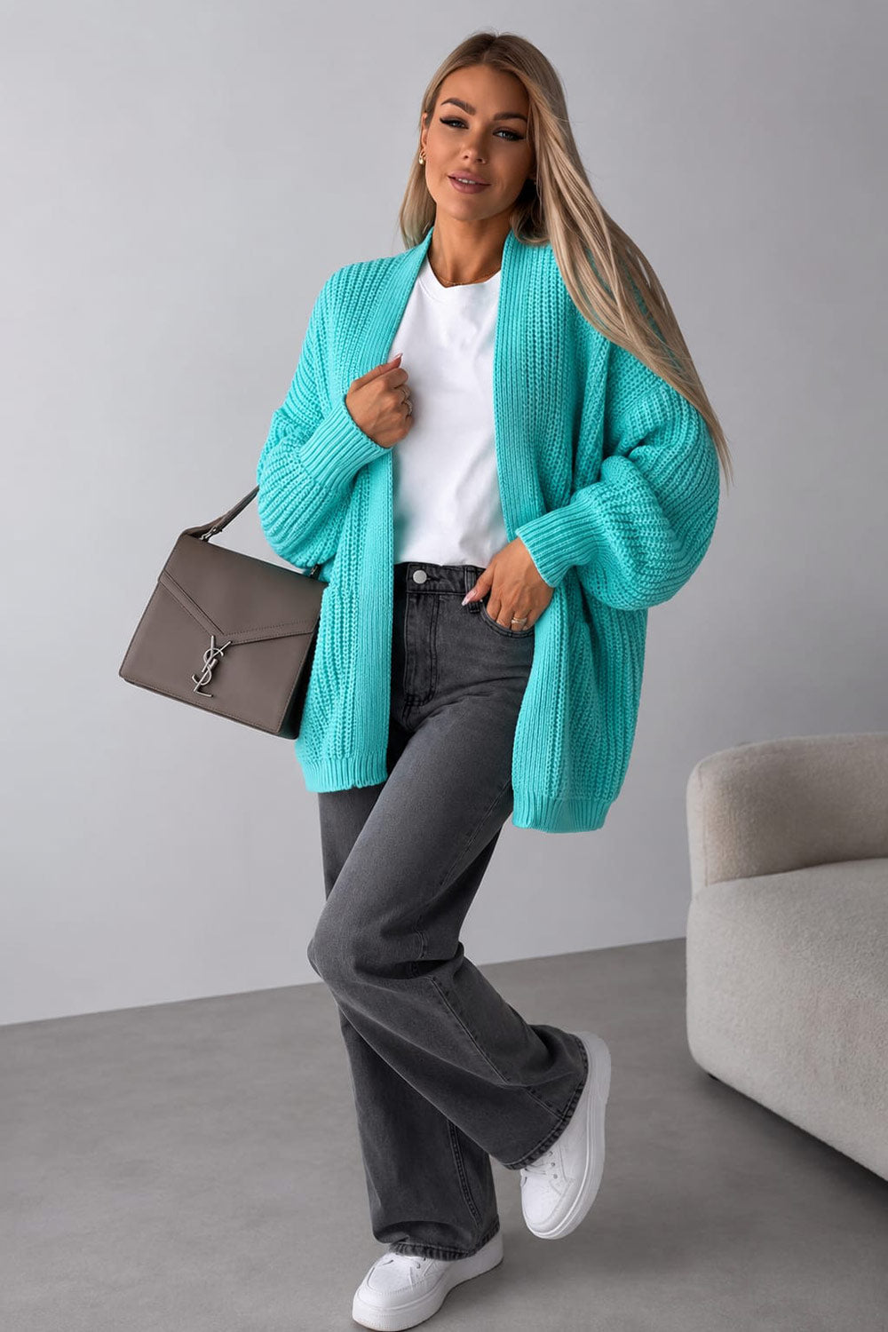 Ladies Over-sized Cropped Short Balloon Pocket Knitted Cardigan