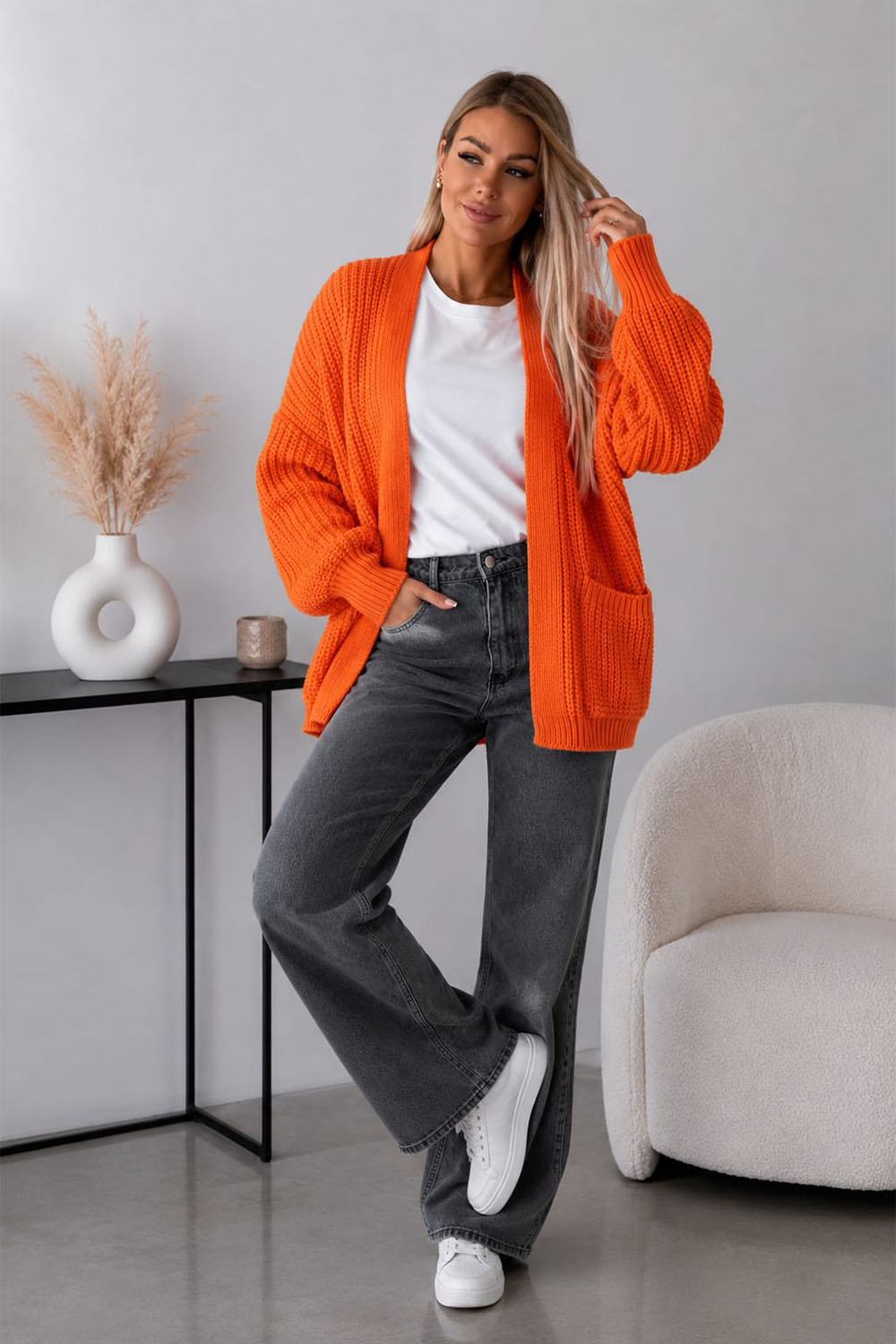 Ladies Over-sized Cropped Short Balloon Pocket Knitted Cardigan