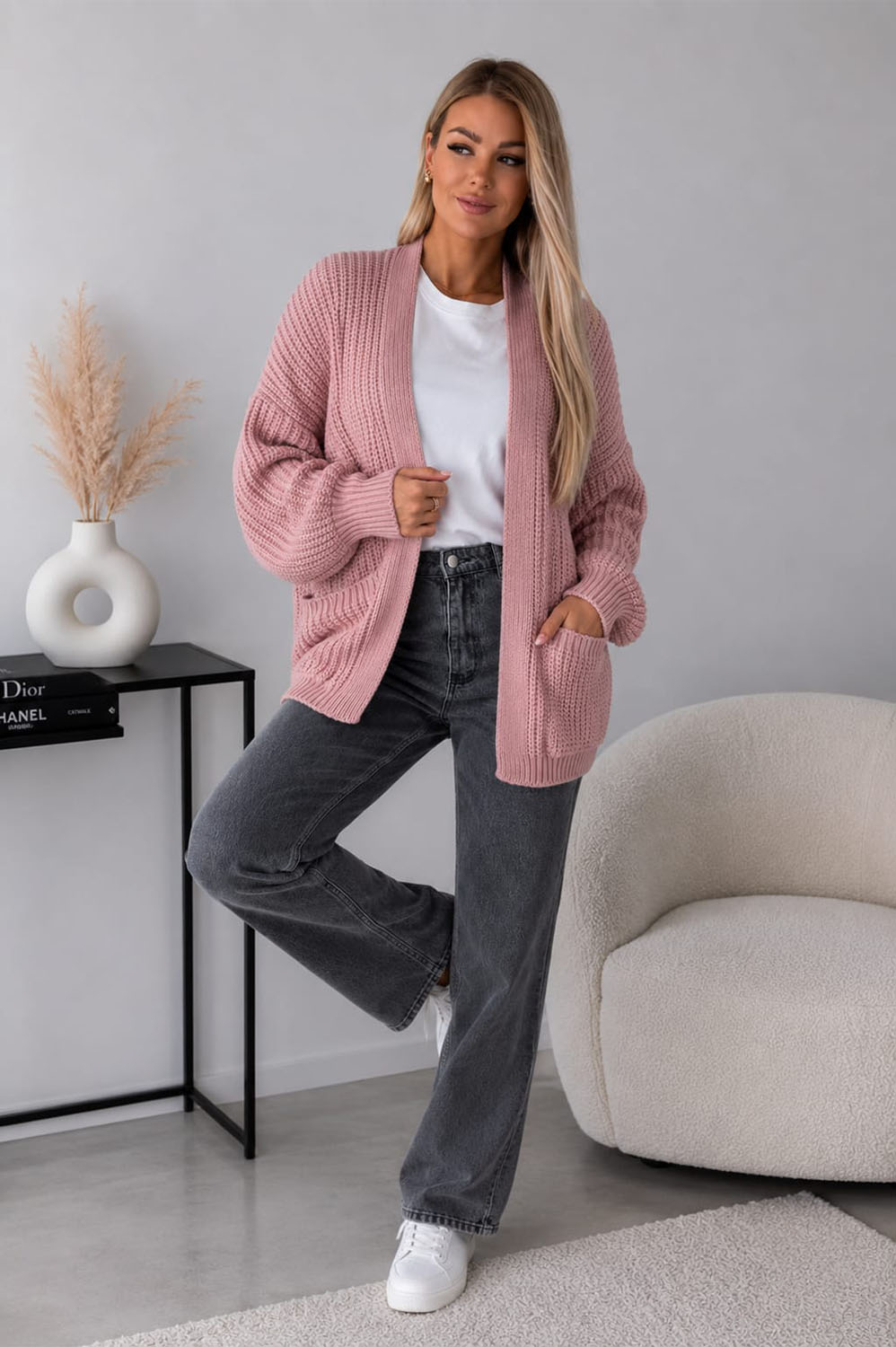 Ladies Over-sized Cropped Short Balloon Pocket Knitted Cardigan