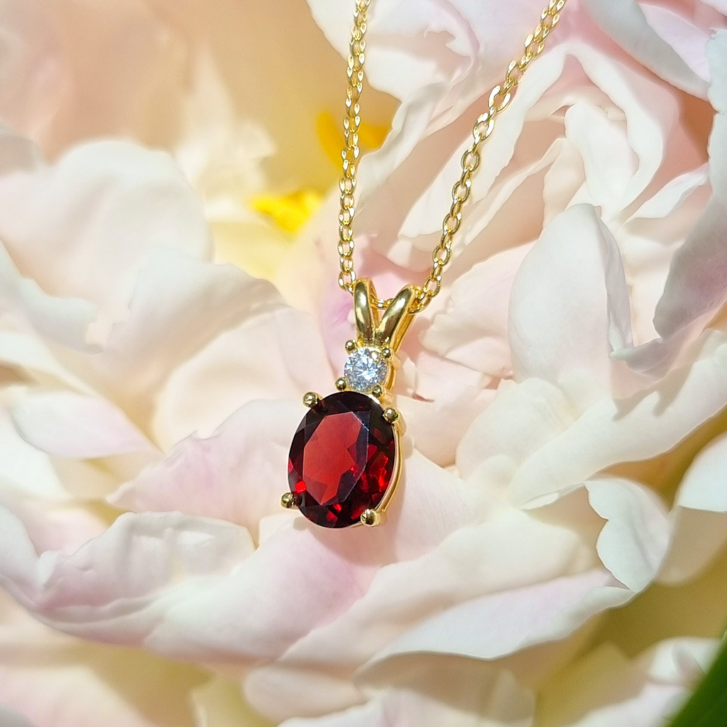 Garnet Pendant Necklace in 18k Gold Vermeil