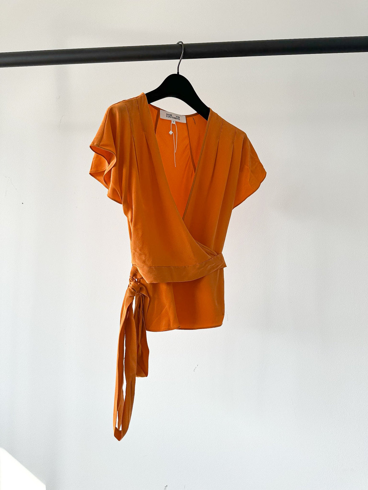 Diane Von Furstenberg DVF Orange Crepe De Chine Silk Wrap Blouse Top