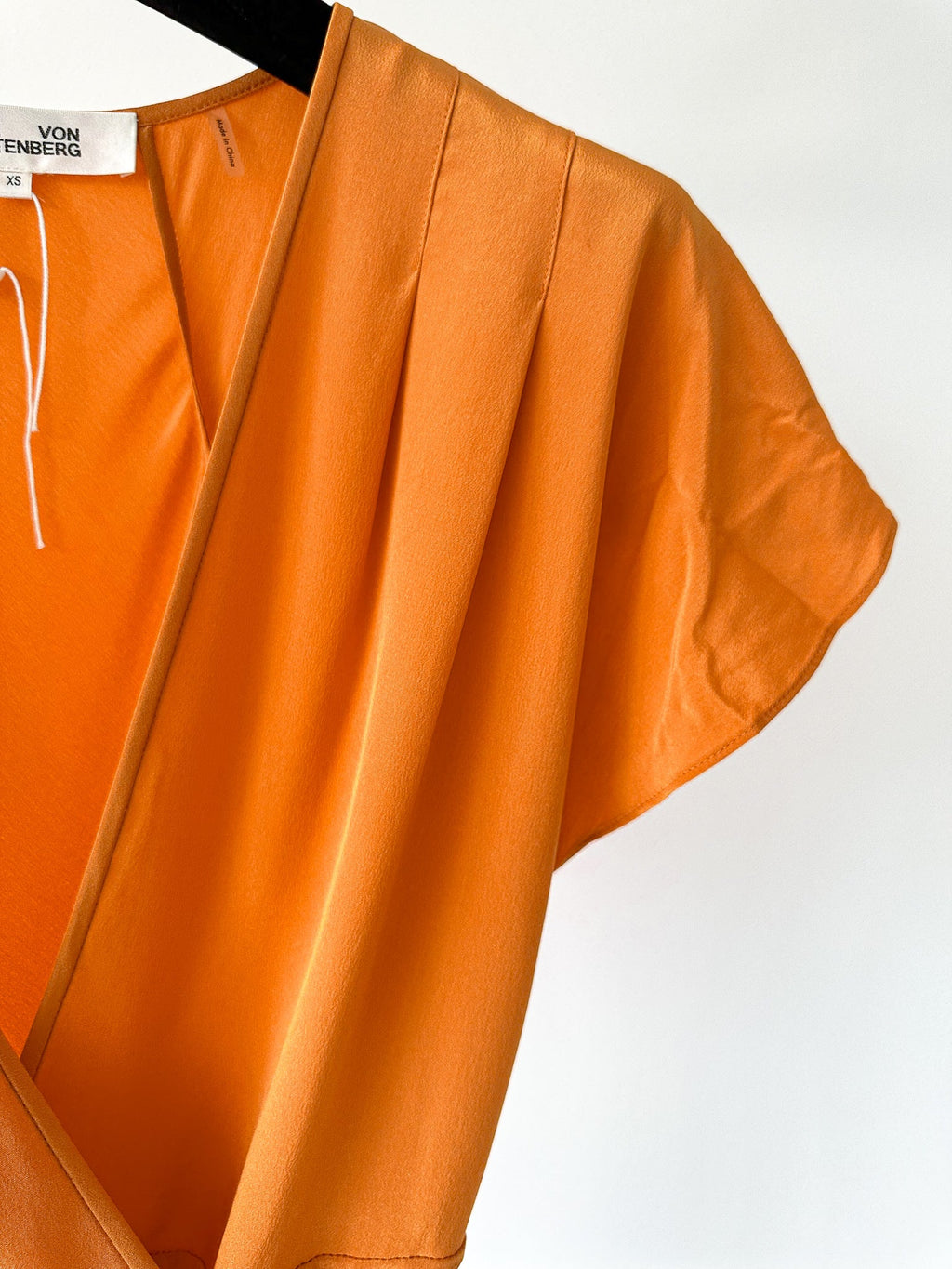Diane Von Furstenberg DVF Orange Crepe De Chine Silk Wrap Blouse Top