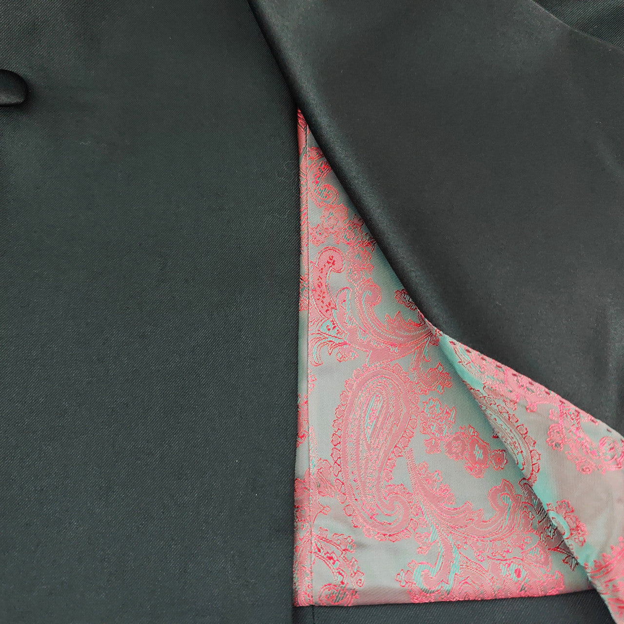 Men’s Black Double-Breasted Dinner Suit