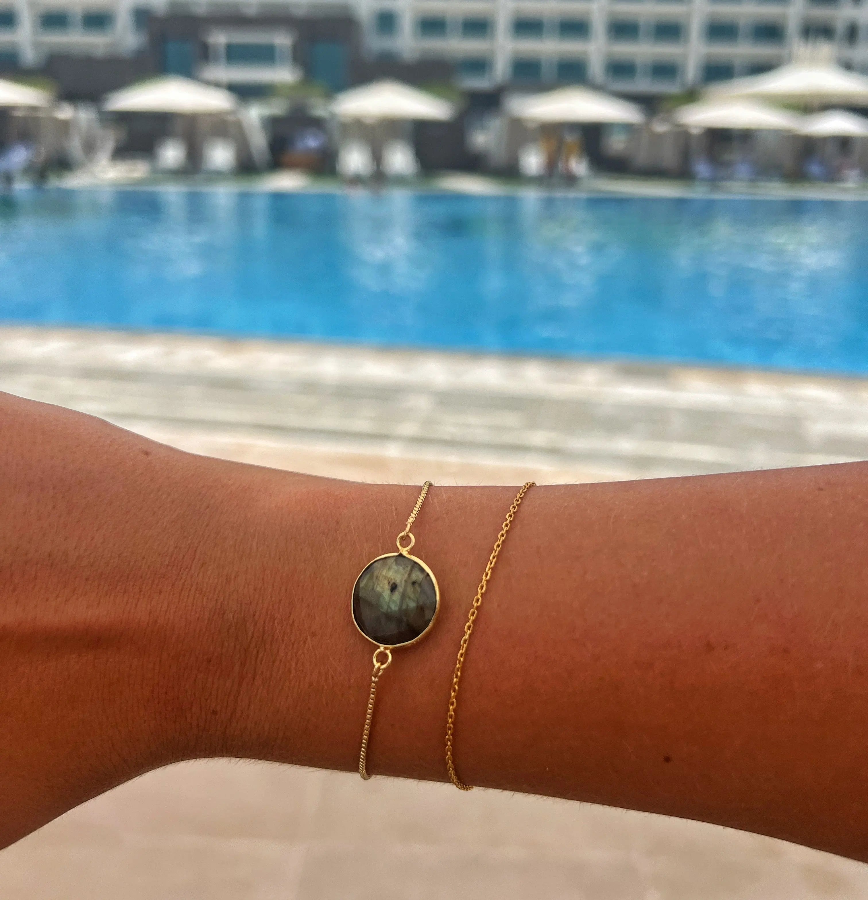 Hera Labradorite Crystal Bracelet