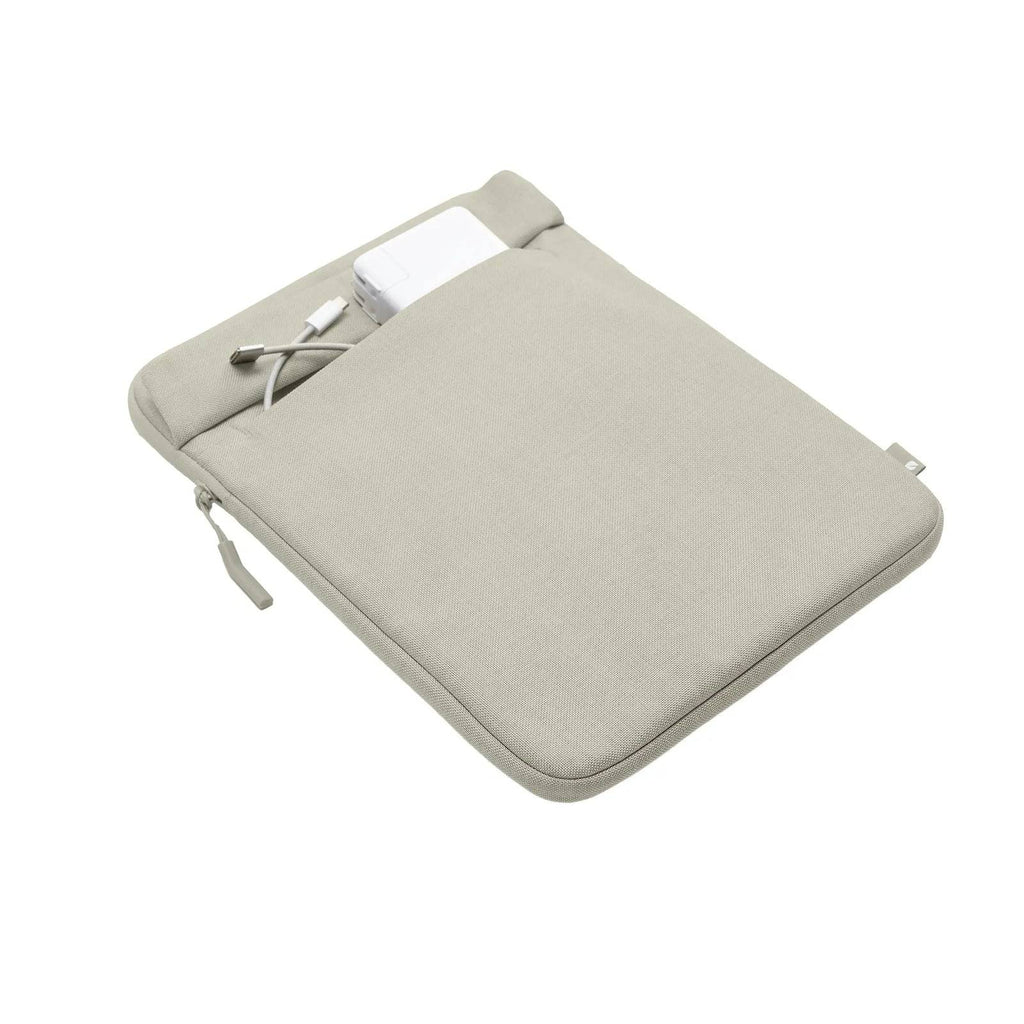 InCase Crosstown Sleeve with Woolenex for 14-inch Laptop