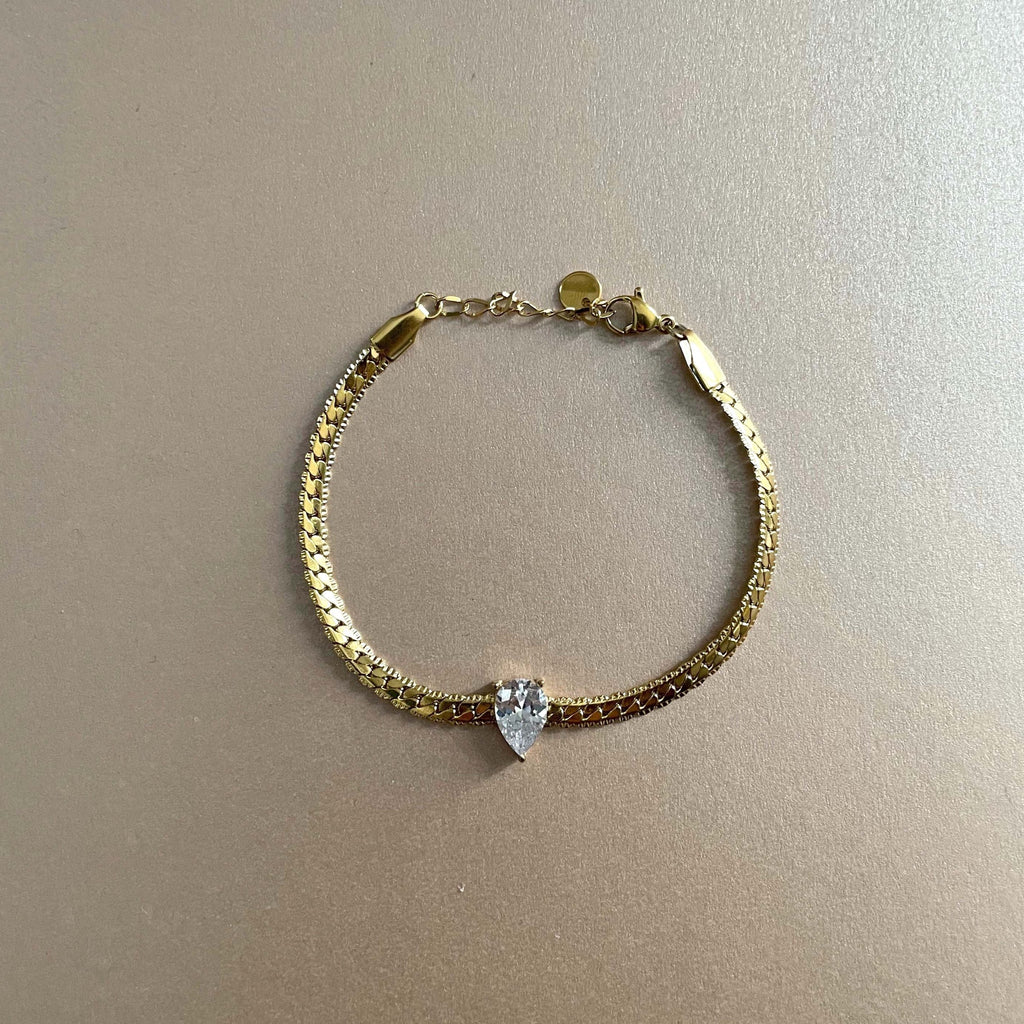 Elithia Luxe 18k Gold Plated Teardrop Jewel Bracelet