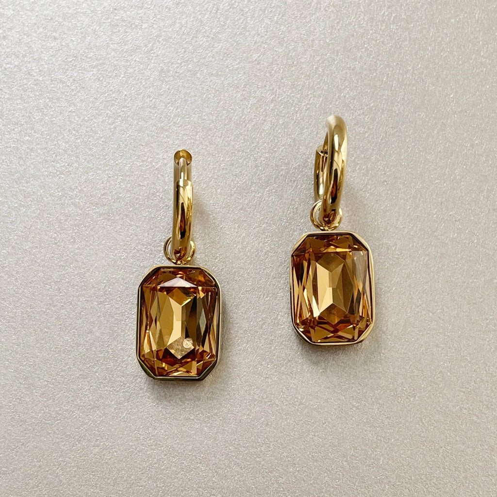 Rani Luxe 18k Gold Plated Amber Jewel Earrings