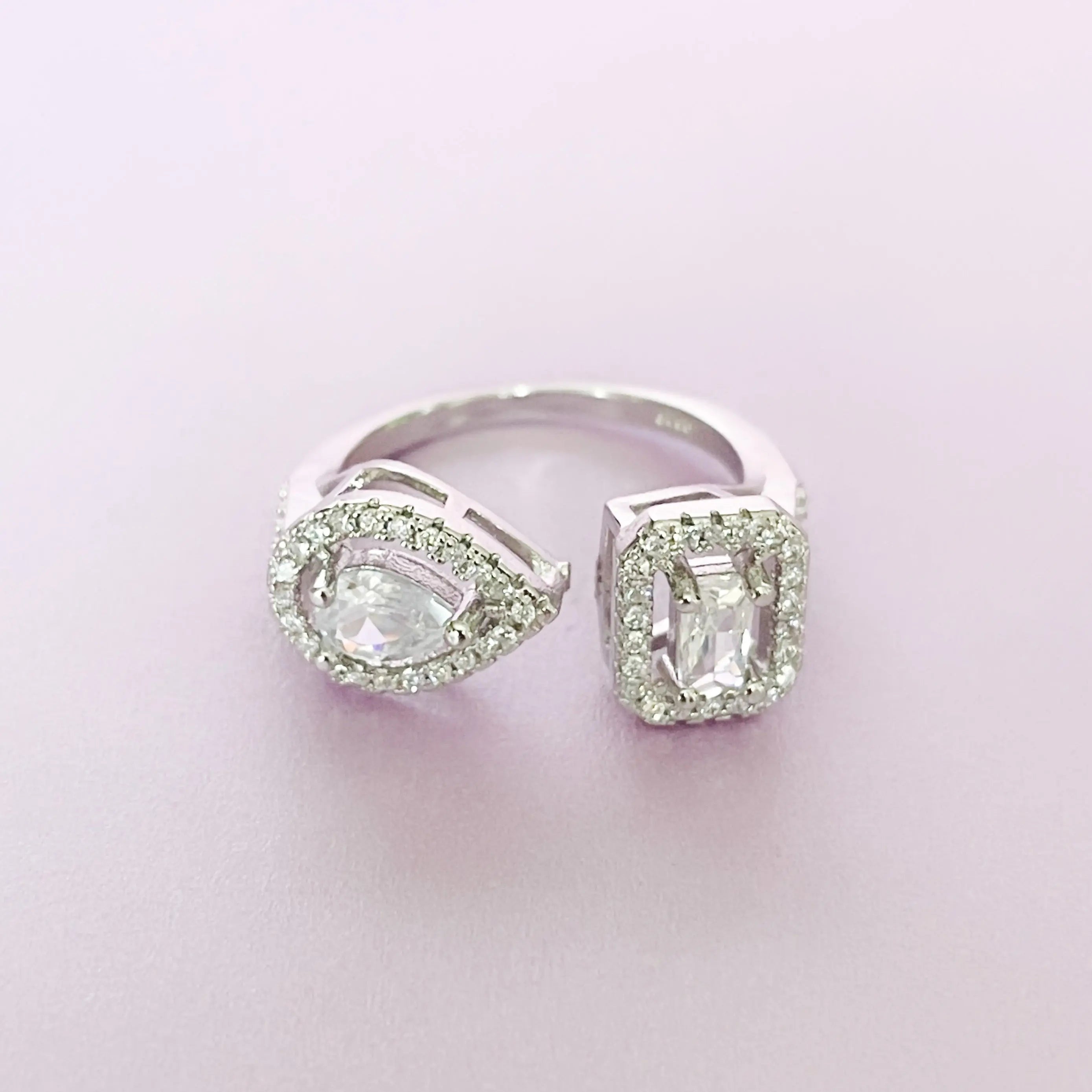 Seline Adjustable Jewel Ring