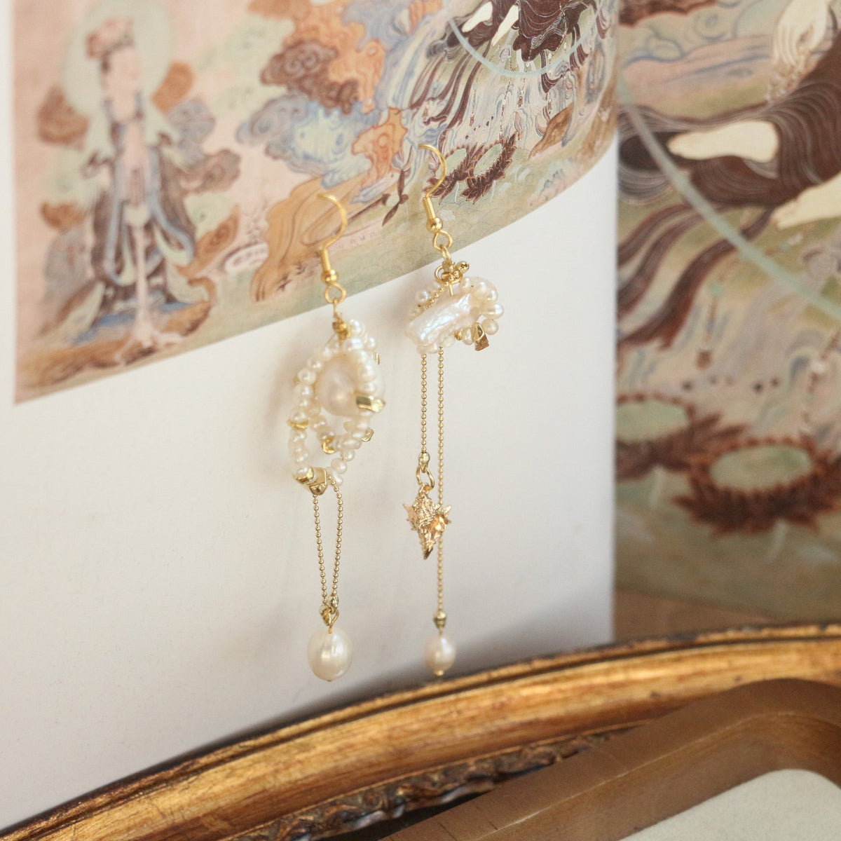 Jekira Baroque Pearl Short Ear Clips – 18K Gold-Plated