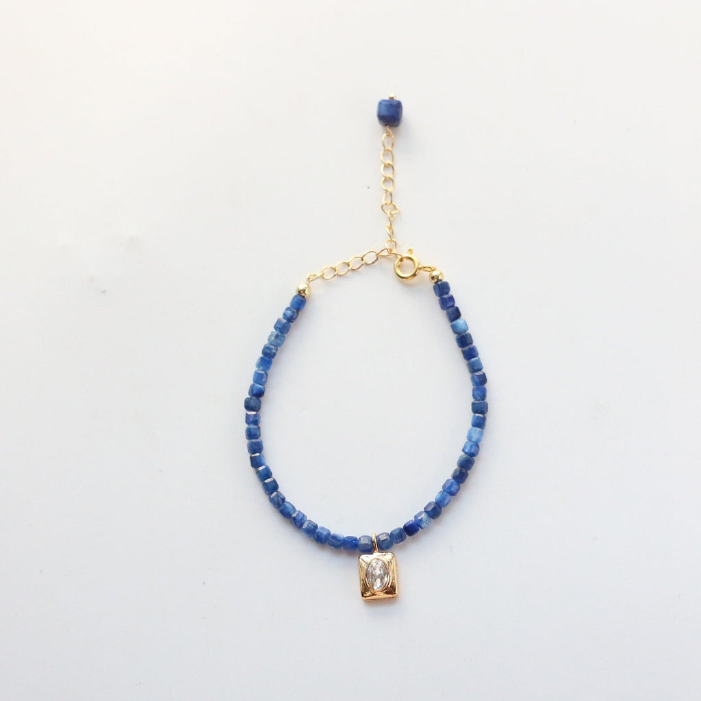 JEKIRA Pearl & Raw Blue Crystal Beaded Bracelet