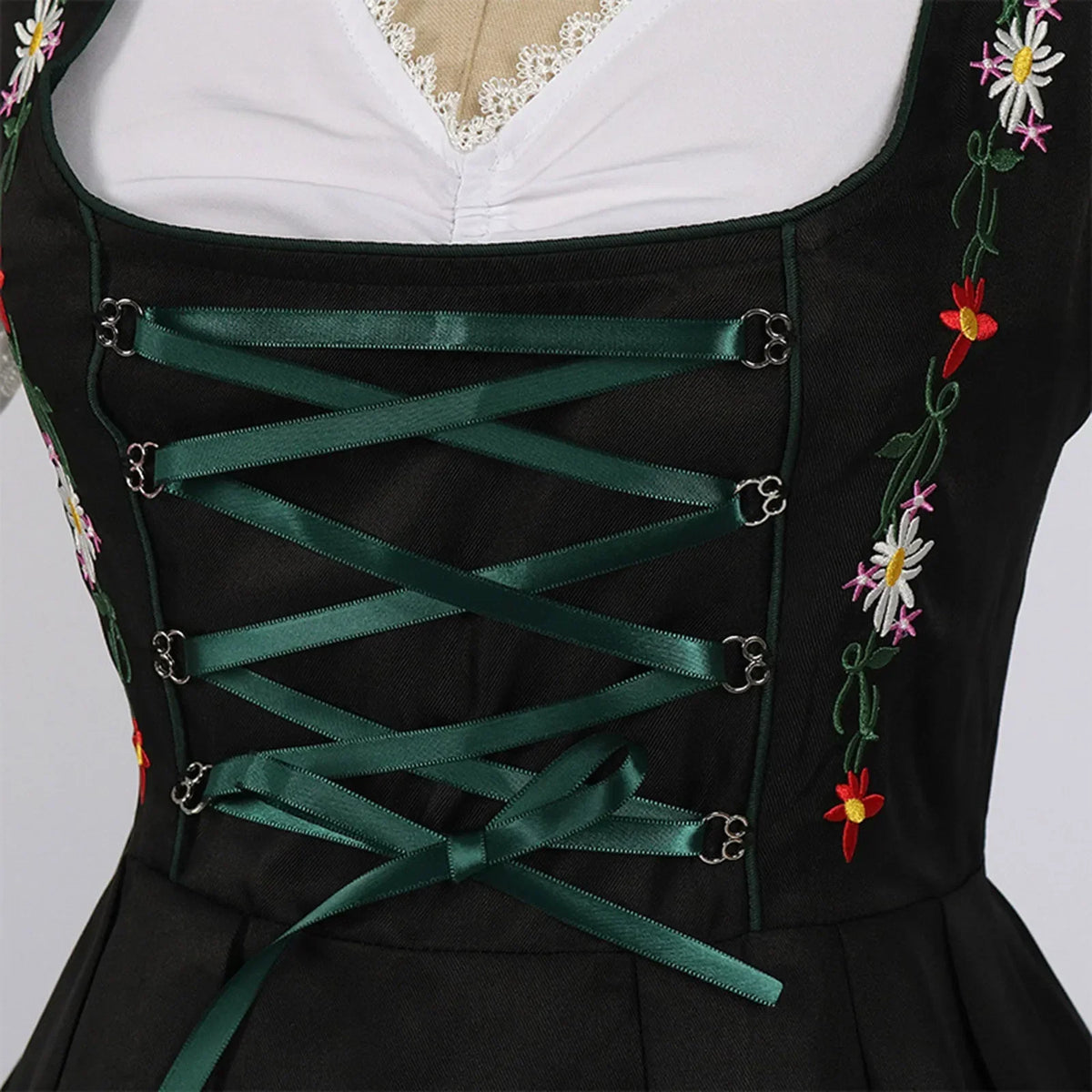 Women’s Black & Green Dirndl Dress – Traditional Bavarian Oktoberfest Costume with Embroidered Apron & Lace Blouse