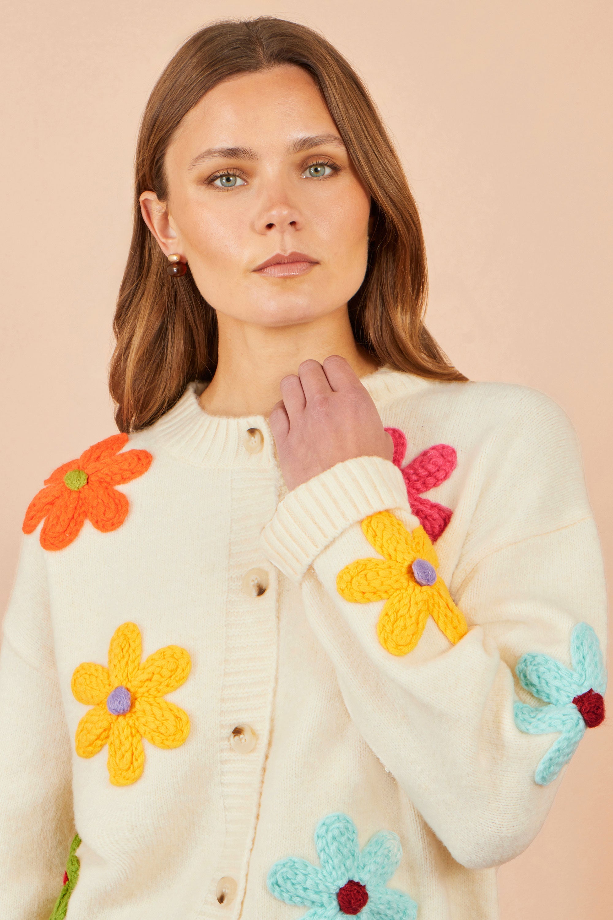Yumi Ivory Knitted Flower Applique Cardigan