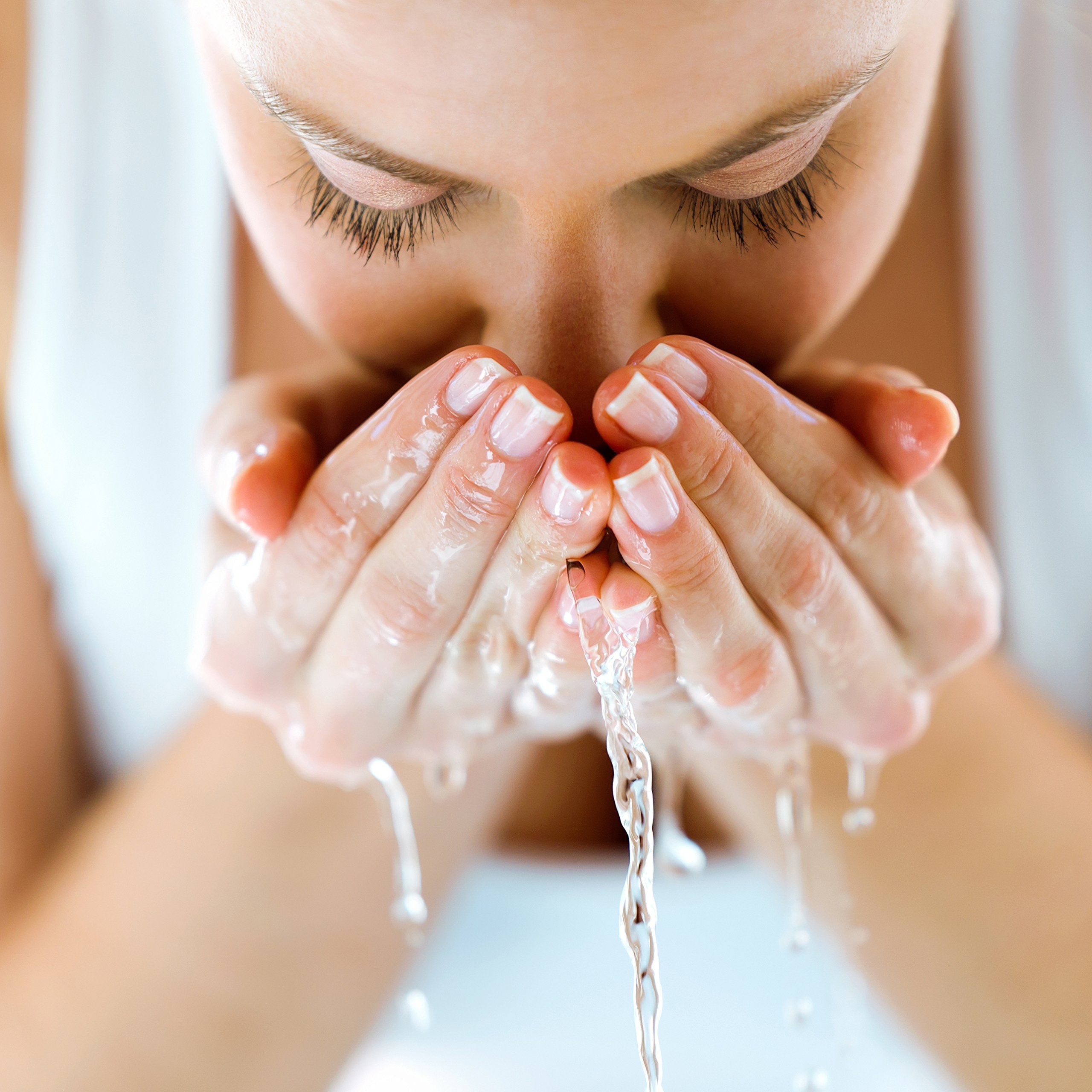 ALOA Detoxifying Charcoal Face Wash with Vitamin C & Green Tea | Acne-Fighting Daily Cleanser