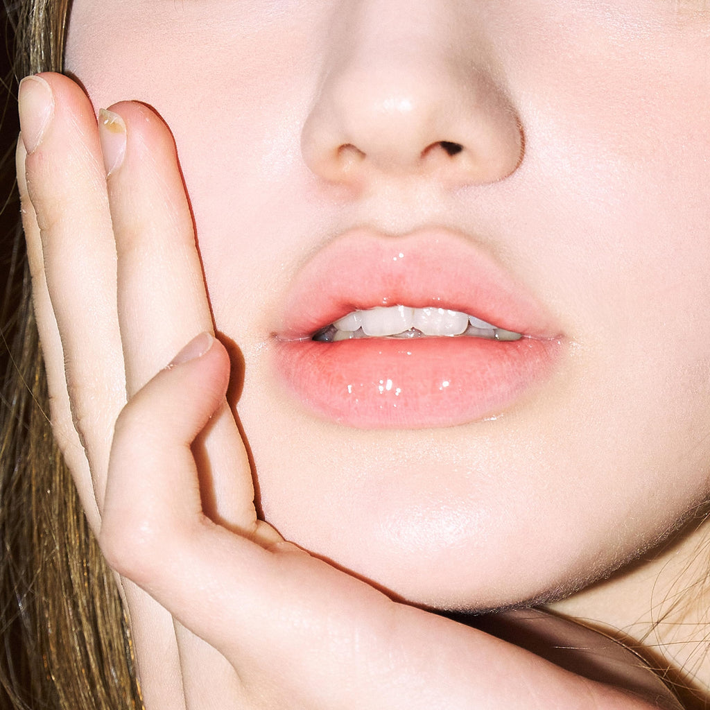 AOU GLOWY TINT BALM | Tinted Lip Balm with Natural Gloss & Instant Hydration