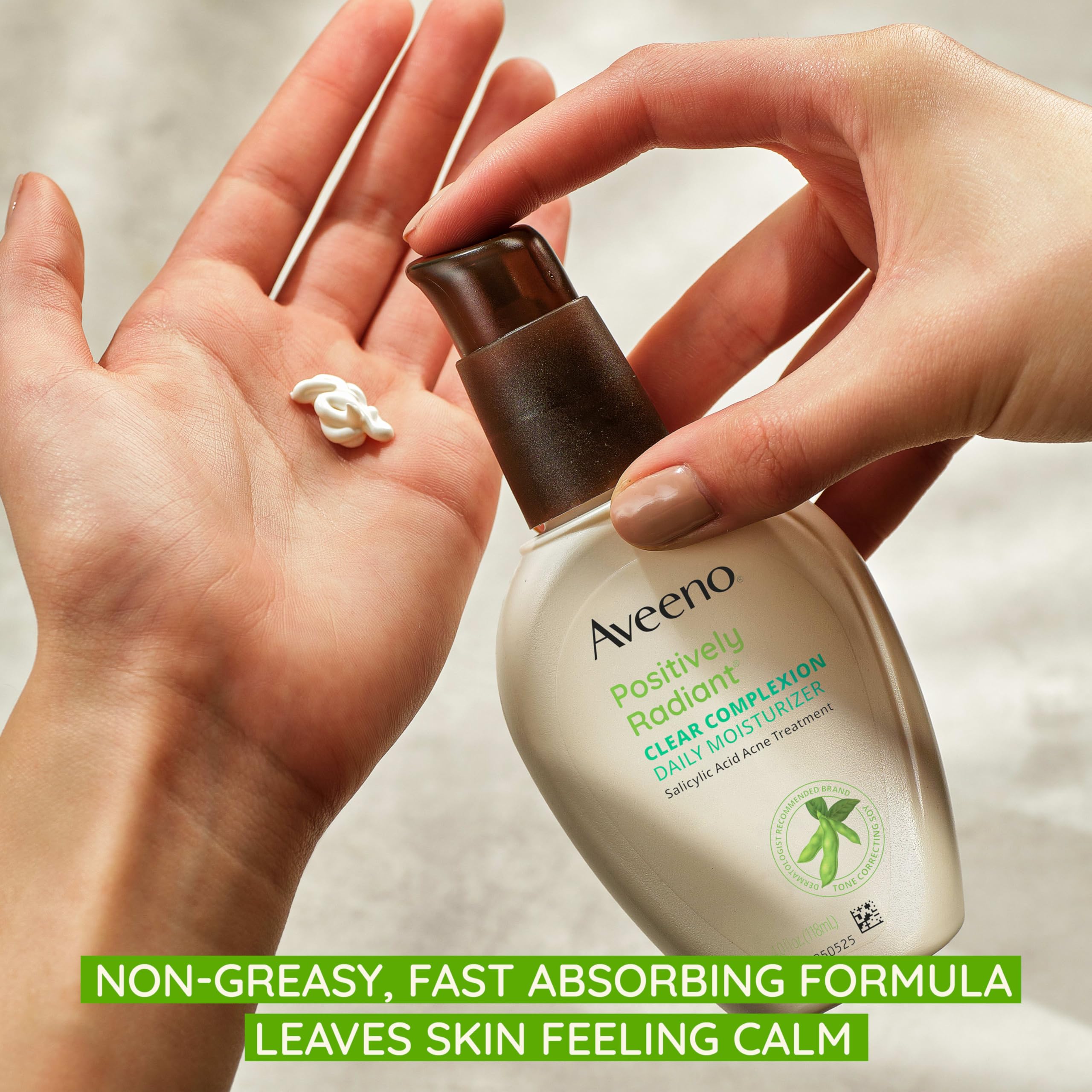 Aveeno Positively Radiant Clear Complexion Face Moisturizer – Soy Complex, 0.5% Salicylic Acid, Oil-Free, 4 oz