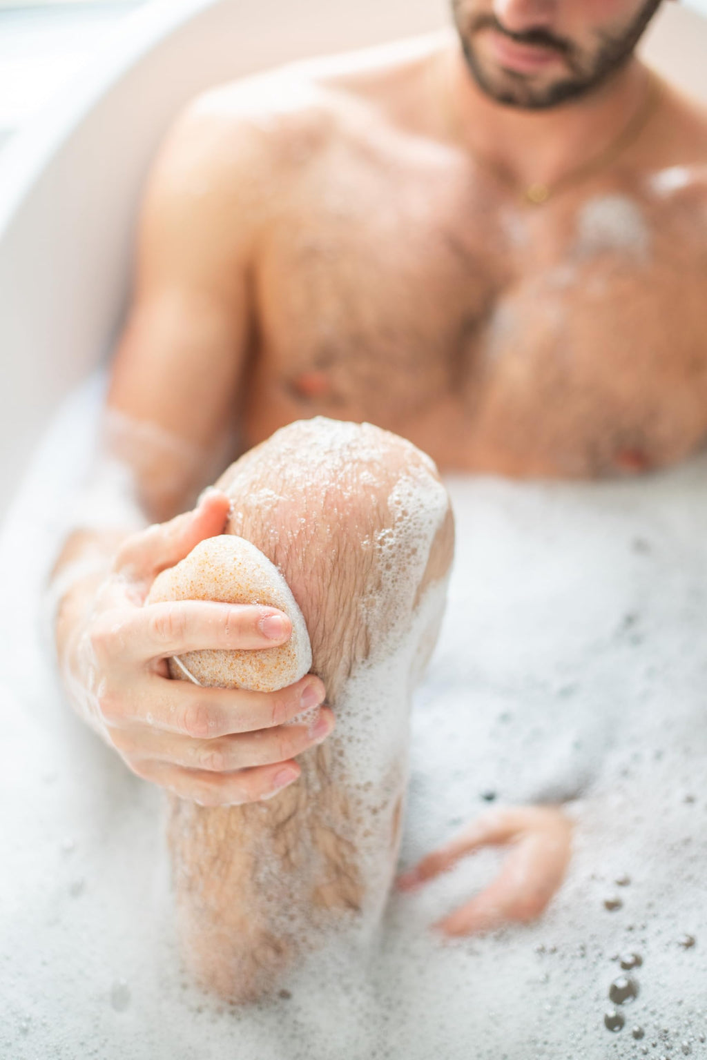 Bathorium Konjac Walnut Shell Sponge — Gentle Cleansing & Dual-Sided Exfoliation