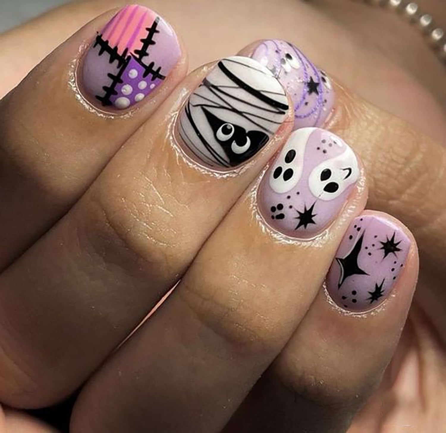 BHOOKA Halloween Press-On Nails Kit – 144 Short Square Full Cover Nails in 6 Styles