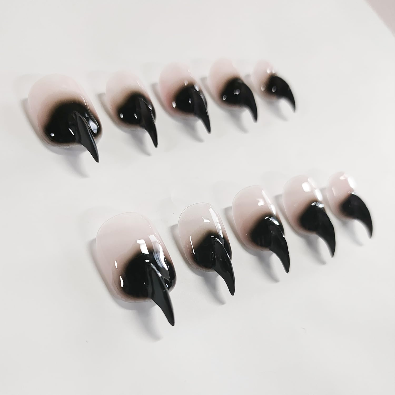 BRKYKGK Cat Claw Press On Nails – Short Stiletto Black Eagle Claw, Glossy Thick Acrylic, 10Pcs