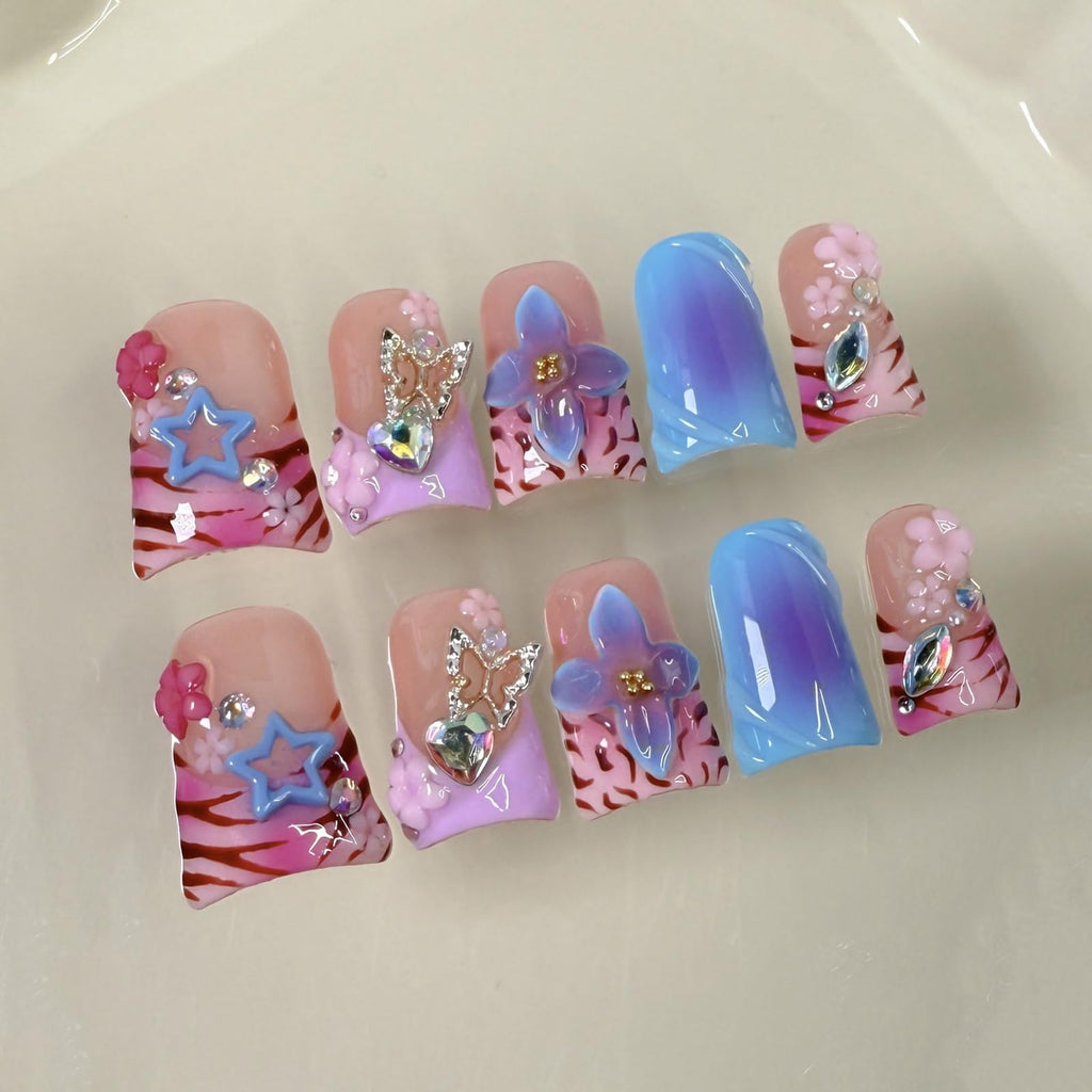 BRKYKGK Handmade Press-On Nails - Short Duck 3D Floral Thick Acrylic French Tip (Leopard, Butterfly, Stars) 10 Pcs