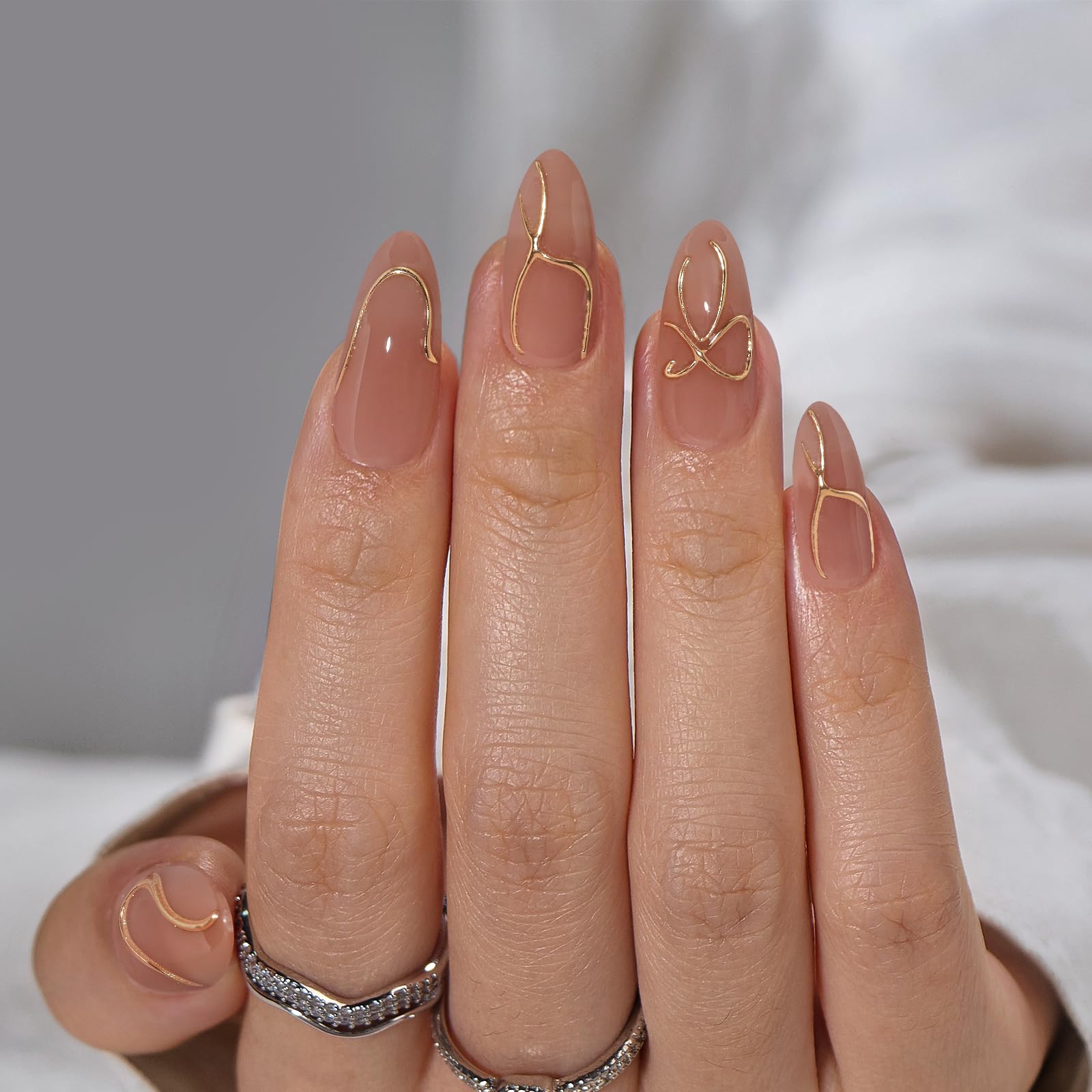 BTArtbox Press On Nails Almond – 3D Gold Lines, 15 Sizes, Glue Included