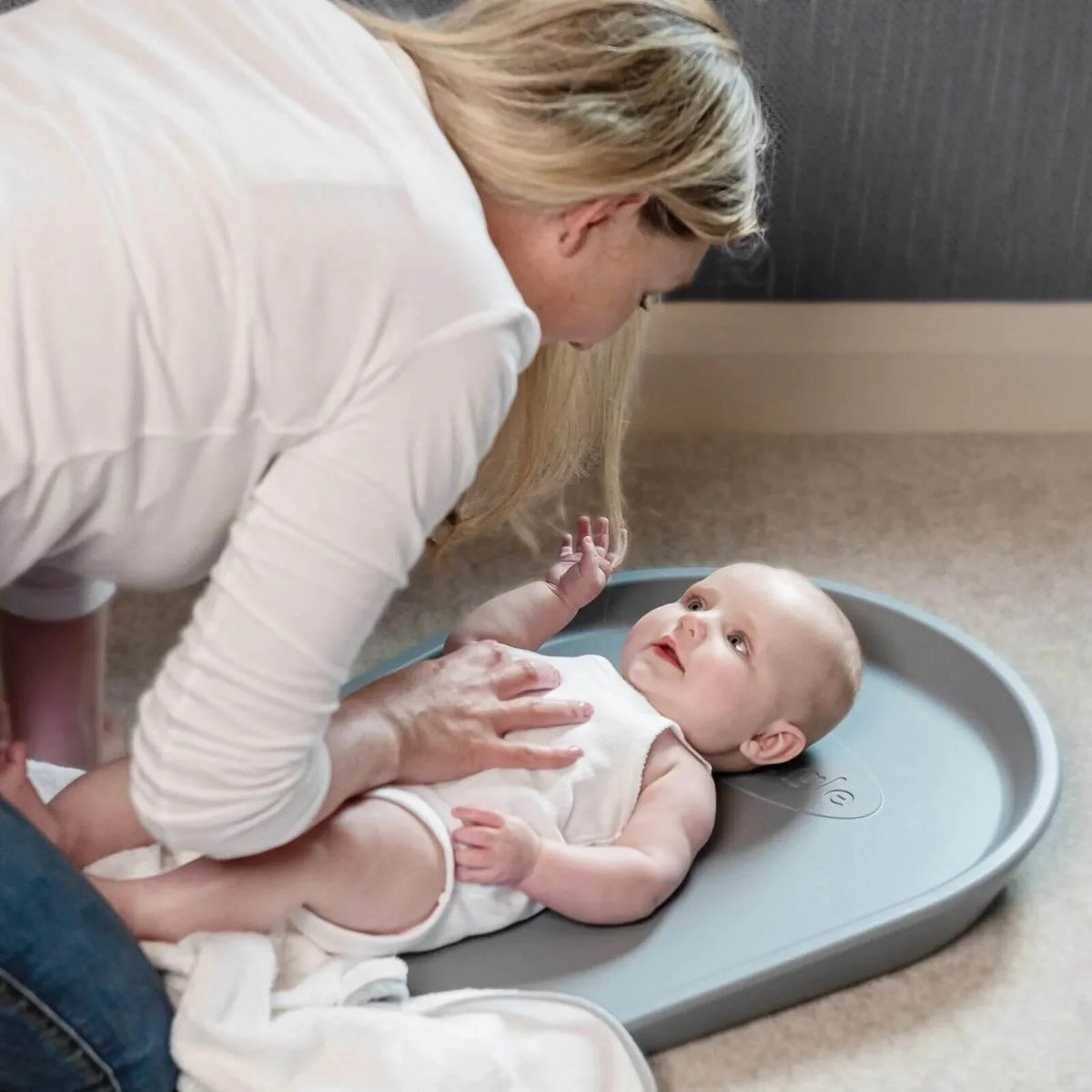 Shnuggle Squishy Changing Mat