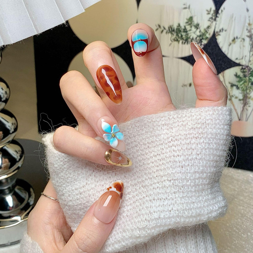 CTTHNBD Medium Almond Press-On Nails | Flower Gold Line Design, Ombre Brown, Size M
