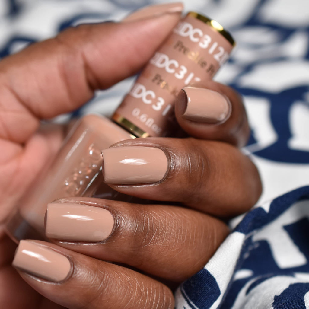 DAISY DND DC Gel Polish Set – Deep Nude Collection, Freckle 312 Duo (Gel + Lacquer, 0.5 fl oz each)