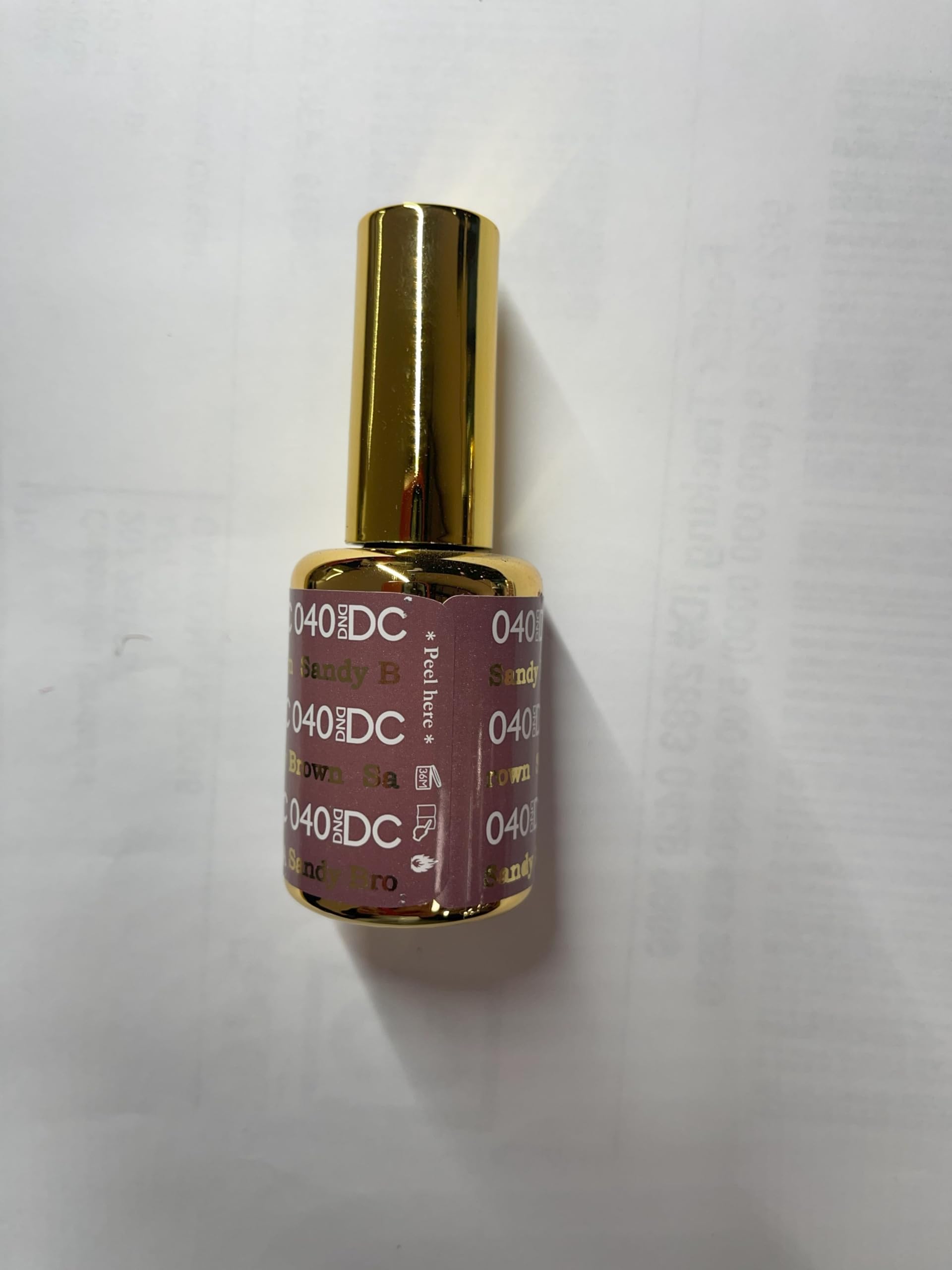 DAISY DND DC Gel Polish Set – Sandy Brown 040, UV/LED Gel + Air-Dry Lacquer, Chip-Free Duo