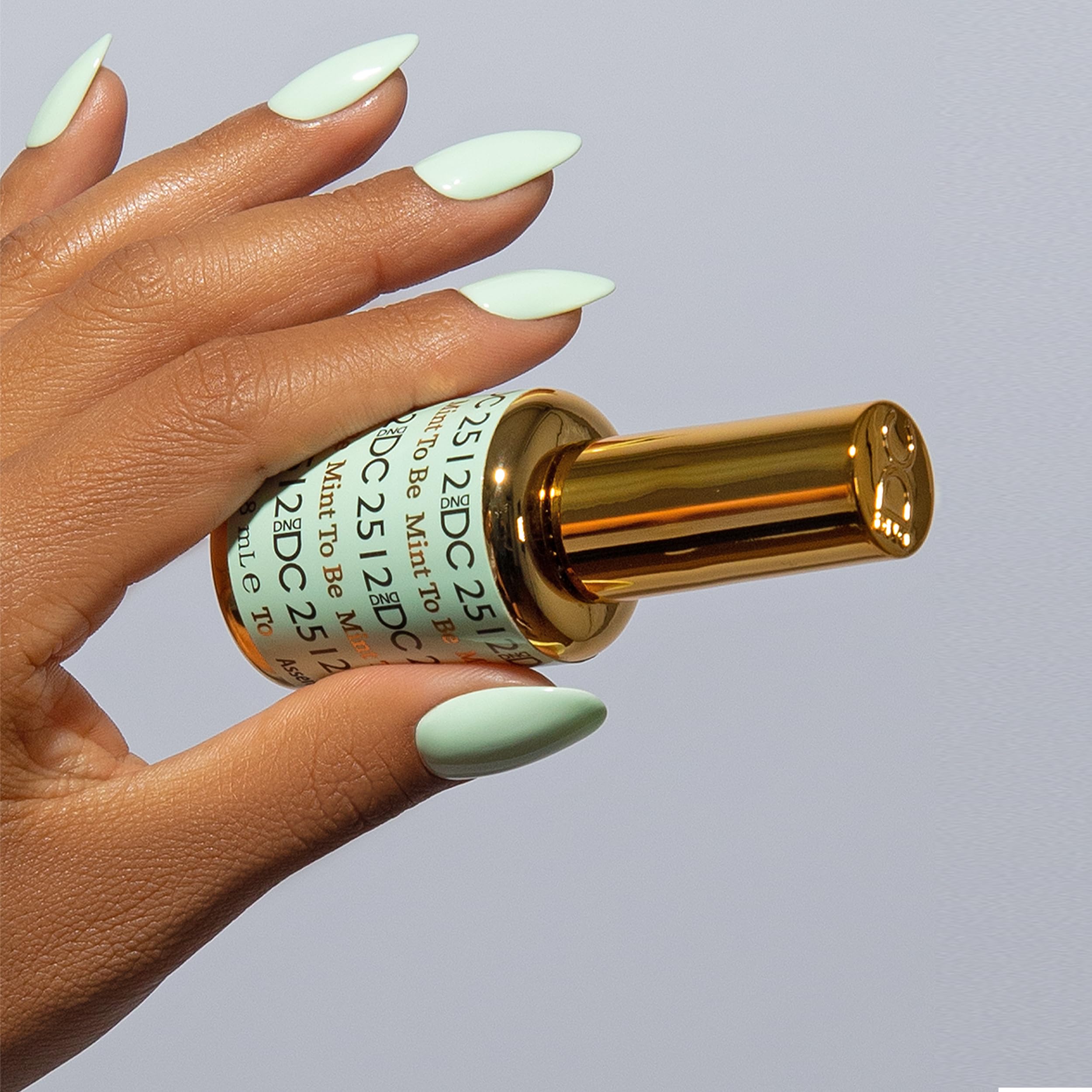 DAISY DND DC Gel Polish Set – Free Spirit Collection Mint To Be 2512 (0.5 fl oz) | Gel Polish & Air Dry Lacquer Duo