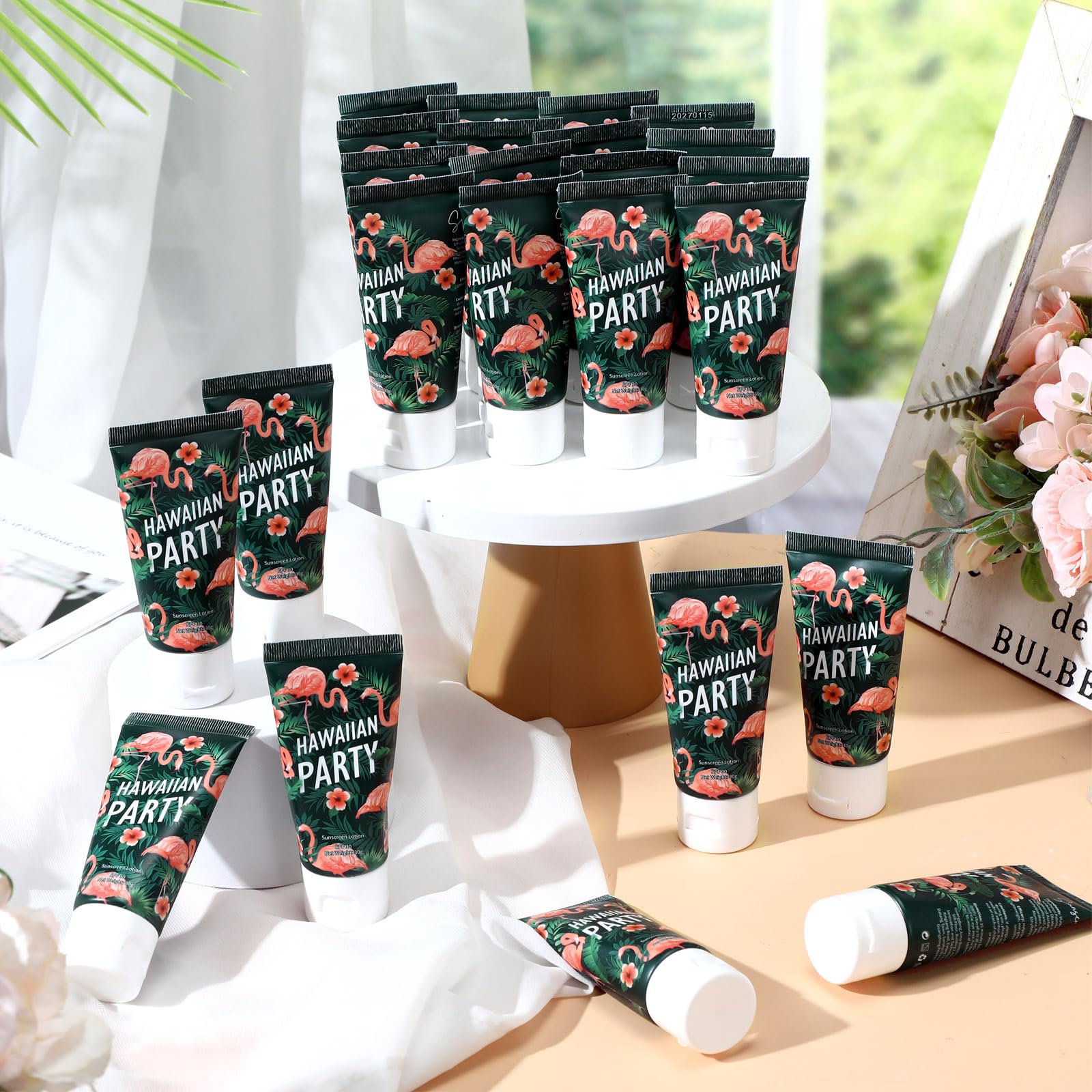 Dansib 24 Pcs Mini Sunscreen Bulk – SPF 30 Travel Size 1oz for Wedding Gifts (White Cream, Flamingo)