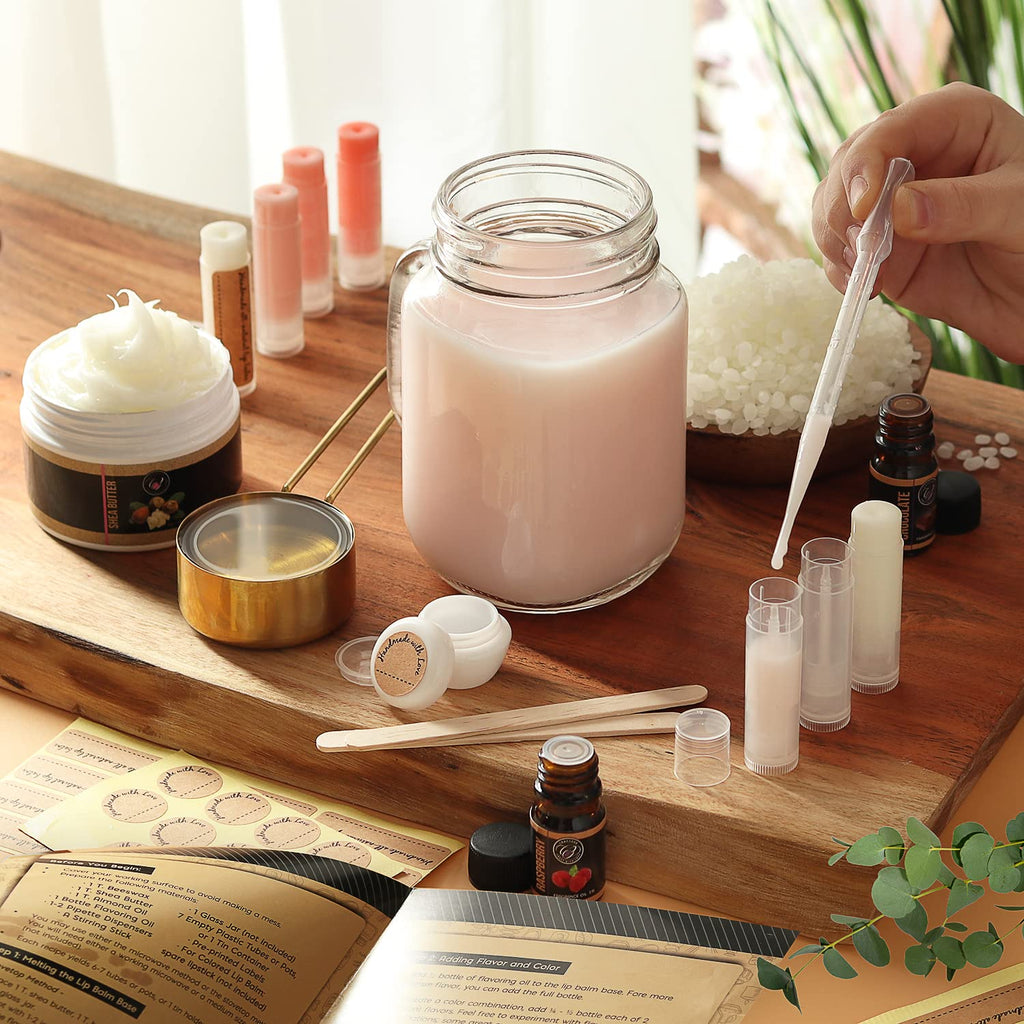 DilaBee CraftZee Premium Lip Balm Making Kit – DIY Lip Gloss Set with Natural Beeswax, Shea Butter & Essential Oils