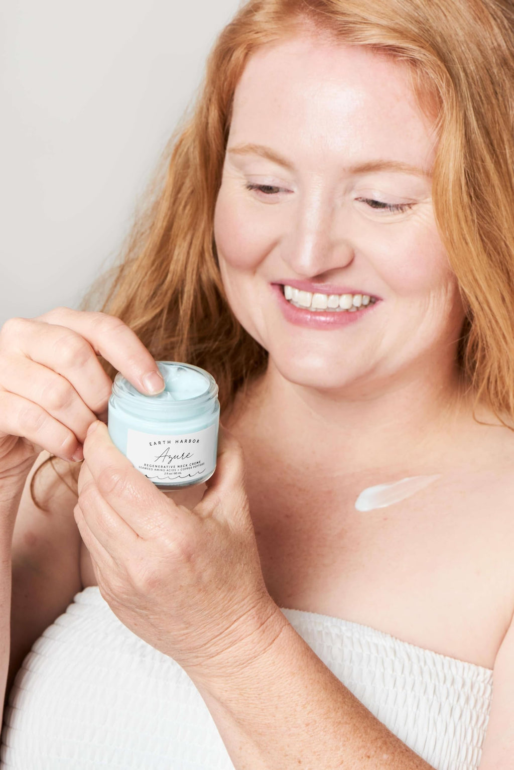 Earth Harbor AZURE Regenerative Neck Creme | Smooth Neck & Chest | 2 fl oz