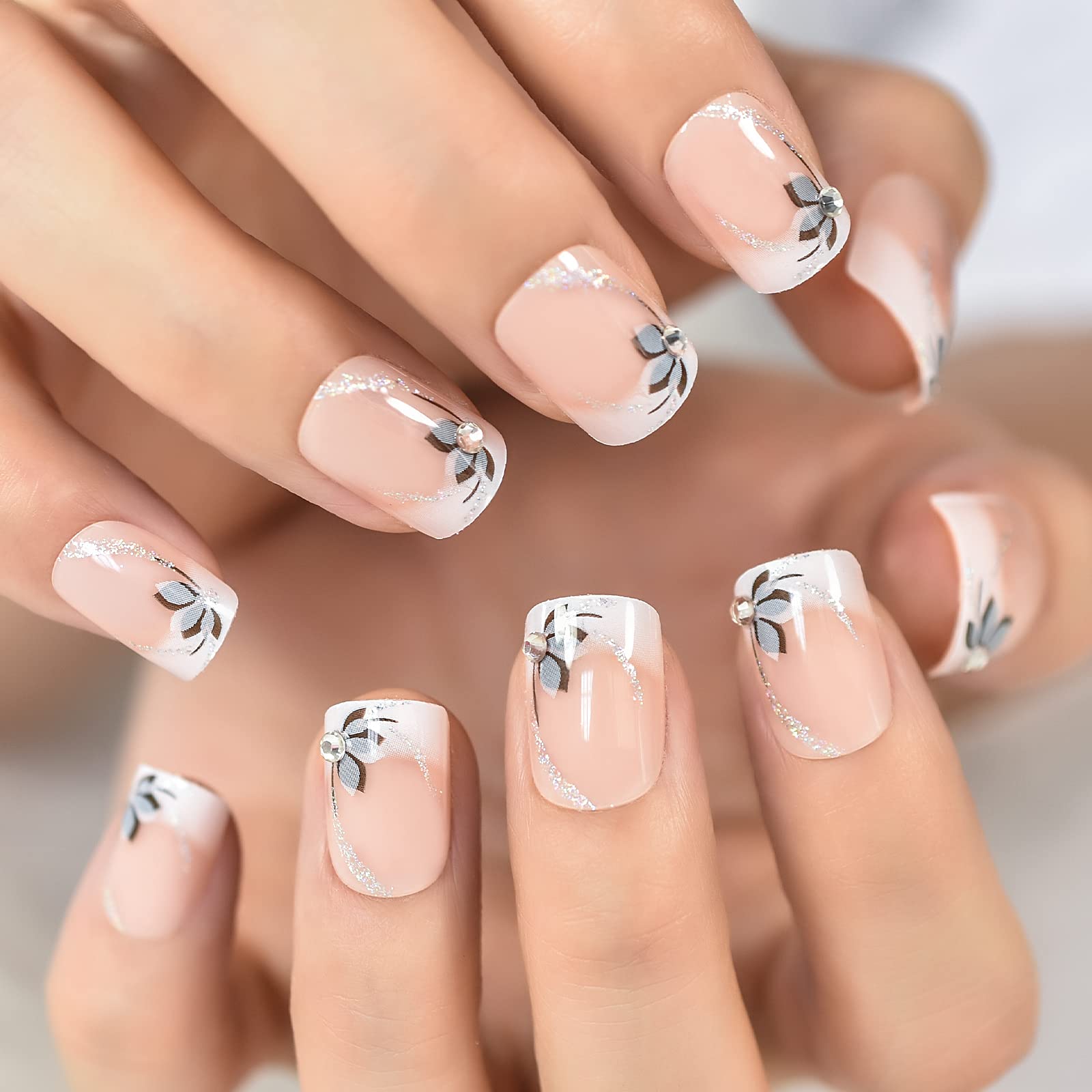 EchiQ Flowers Short Round Press-On Nails – Natural Design & Gel Polish DIY