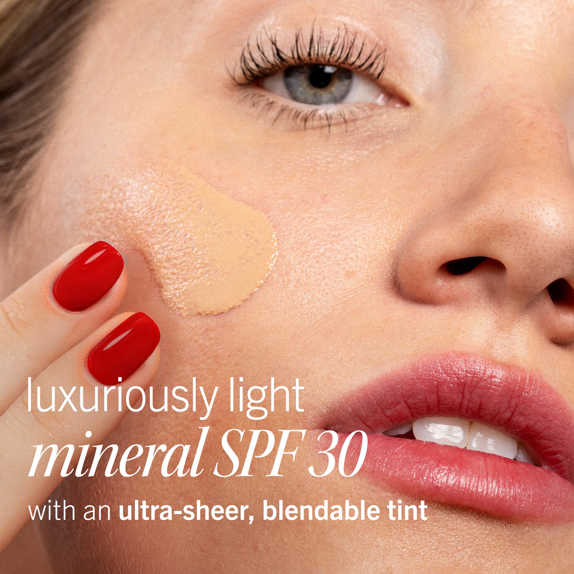 First Aid Beauty Weightless Liquid Mineral Sunscreen SPF 30 | Ultra Sheer Tint