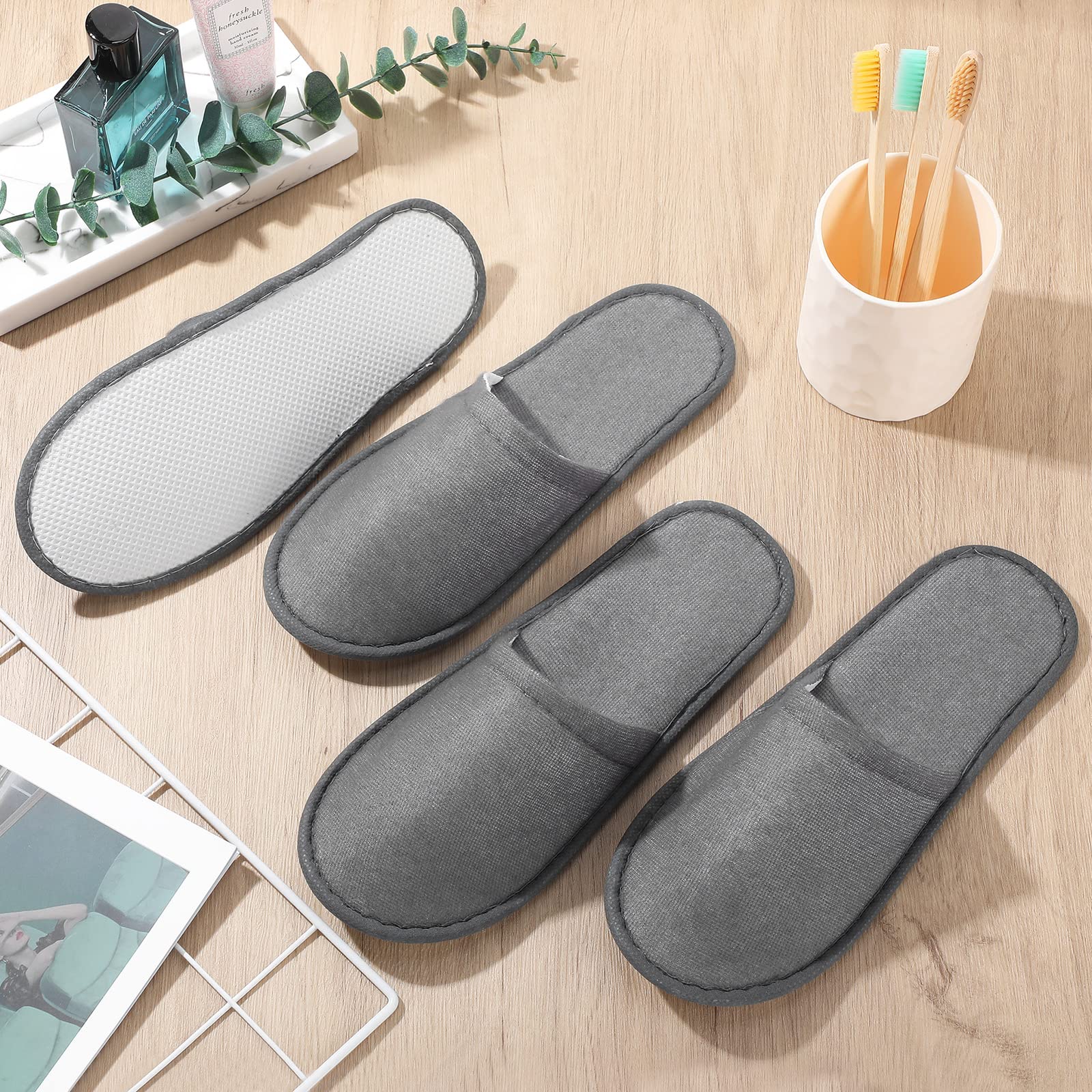 Geyoga 30 Pairs Disposable Spa Slippers – Closed Toe, Non-Slip, 2 Sizes (Gray)