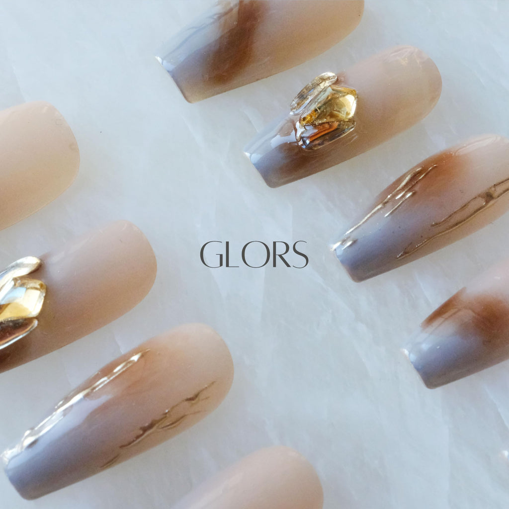 GLORS Ombre Press On Nails - Long Ballerina Nude to Gray with Gold Accent | 10-Piece Set (Small LB)