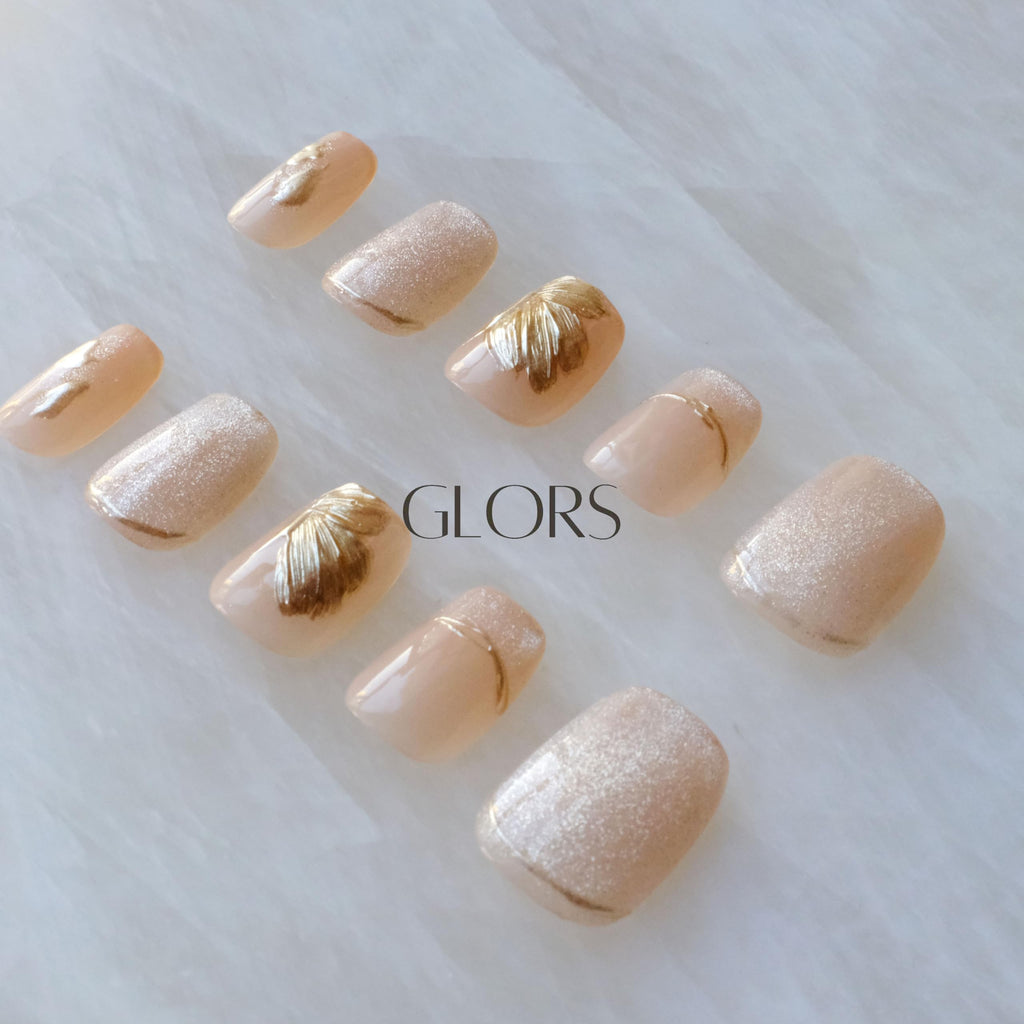 [GLORS] Purely Handmade Press On Nails | Flower Dance - Cat-Eye & Icy Nude Short Square, 10 Pieces