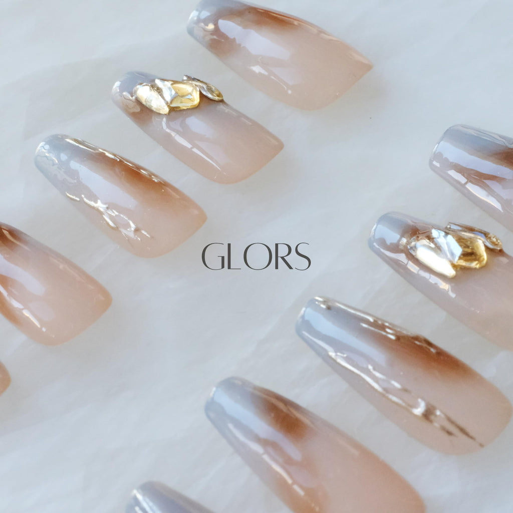 GLORS Ombre Press On Nails - Long Ballerina Nude to Gray with Gold Accent | 10-Piece Set (Small LB)