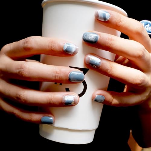 GLORS Purely Handmade Press On Nails – Blue & White Glitter Snow Mountain, Short Square, 10 Pieces