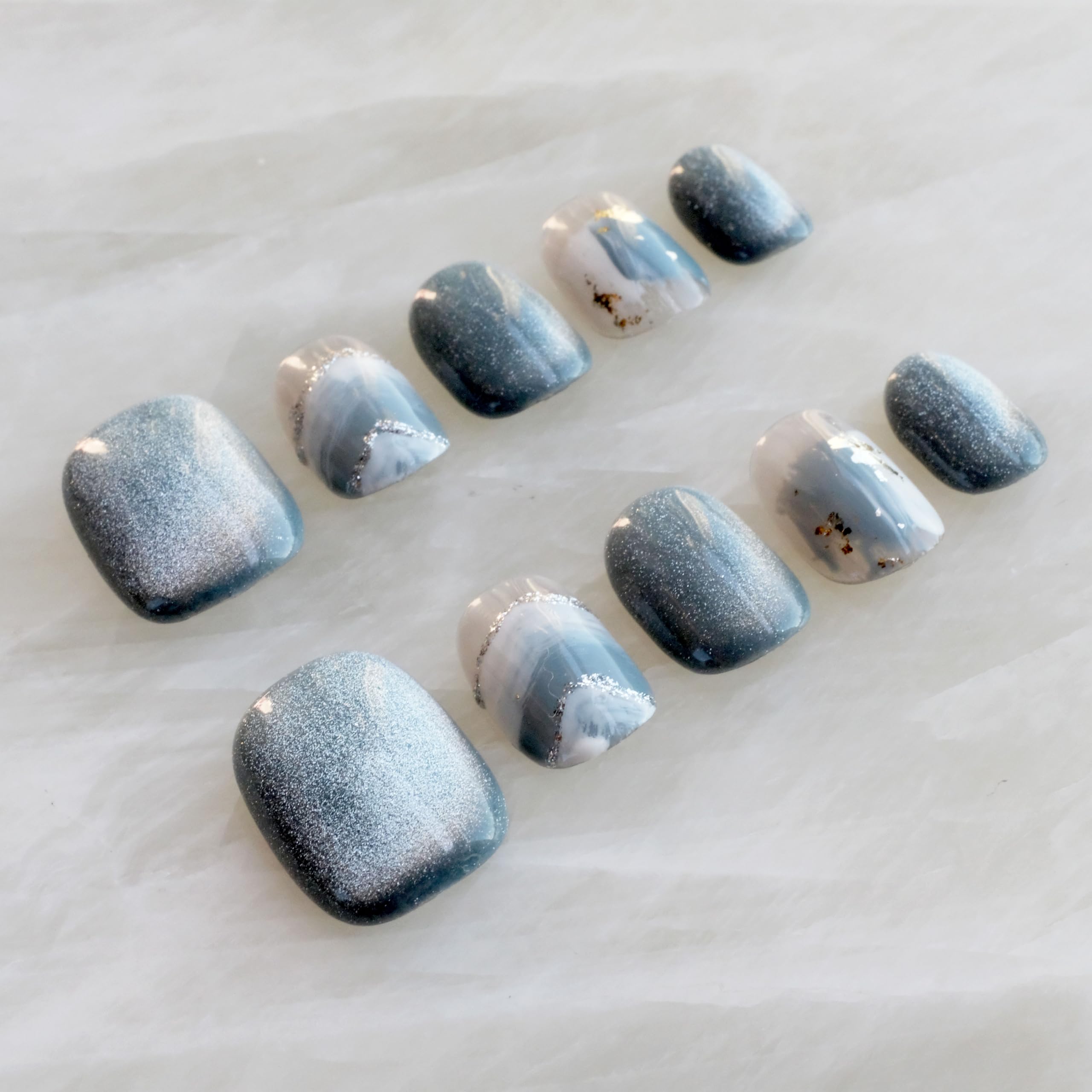 GLORS Purely Handmade Press On Nails - Blue White Glitter Snow Mountain, Short Square (SS) | 10 pcs