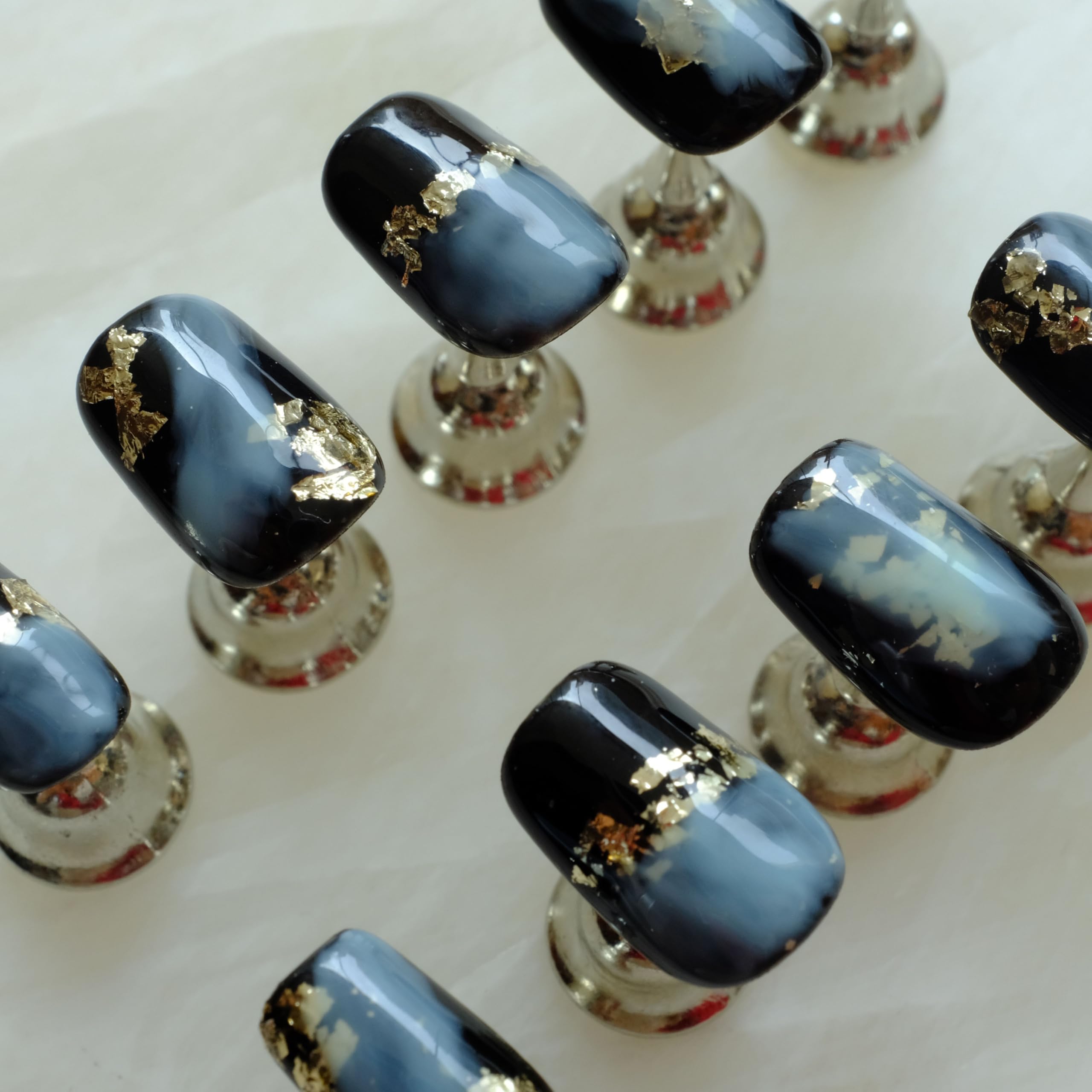 GLORS Short Square Press-On Nails – Black & Blue Marble with Gold Glitter (10 pcs, Large SS)