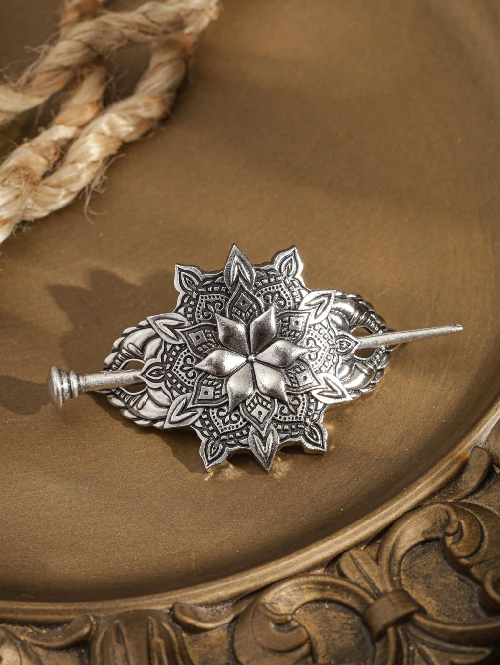 HAQUIL Mandala Flower Hairpin – Vintage Silver Hair Barrette for Women