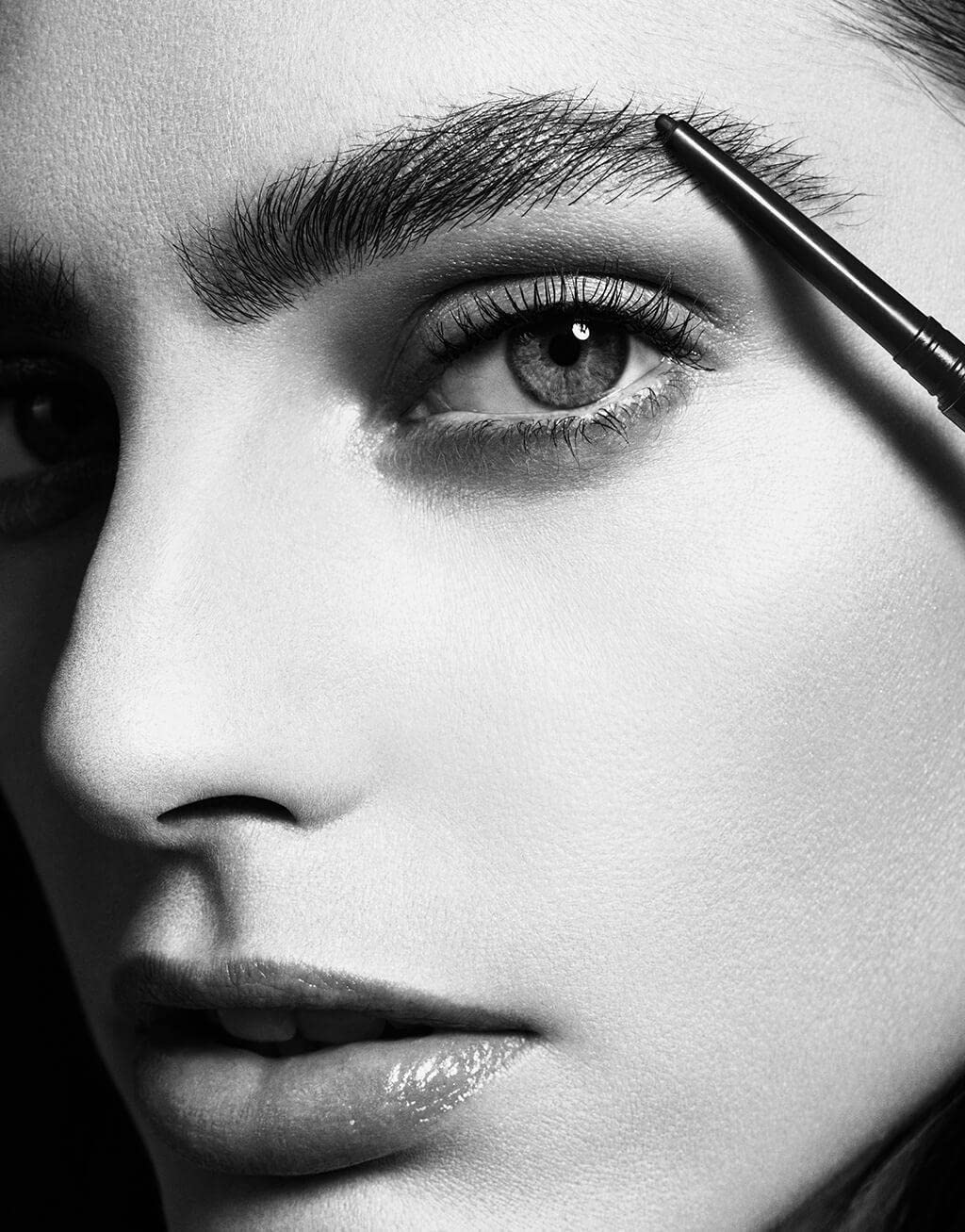 Hourglass Arch Brow Micro Sculpting Pencil - Dark Brunette | Precision, Long-Wear Definition