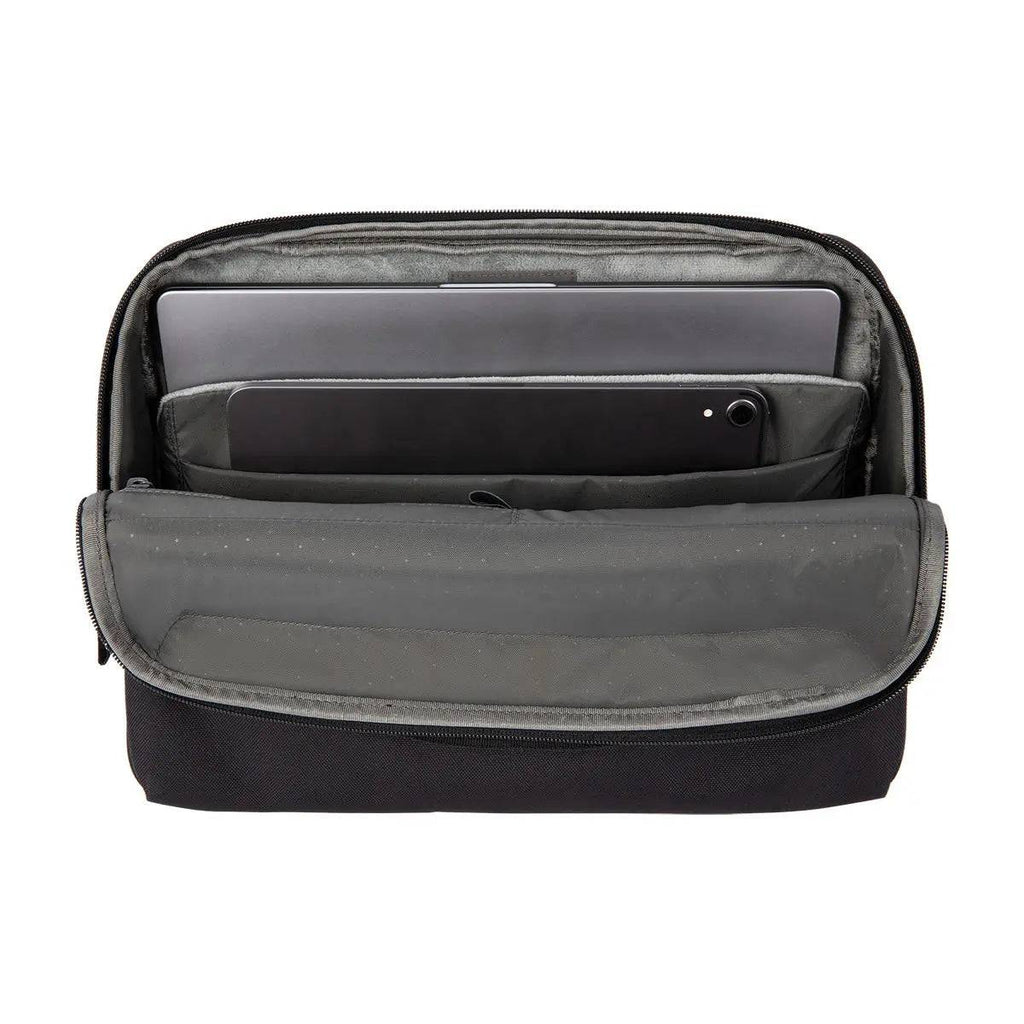 InCase A.R.C. Brief With ReSpun 100% Recycled Polyester 12L