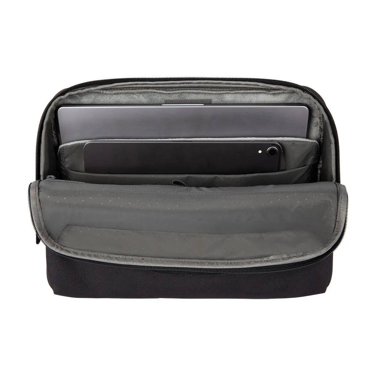 InCase A.R.C. Brief With ReSpun 100% Recycled Polyester 12L