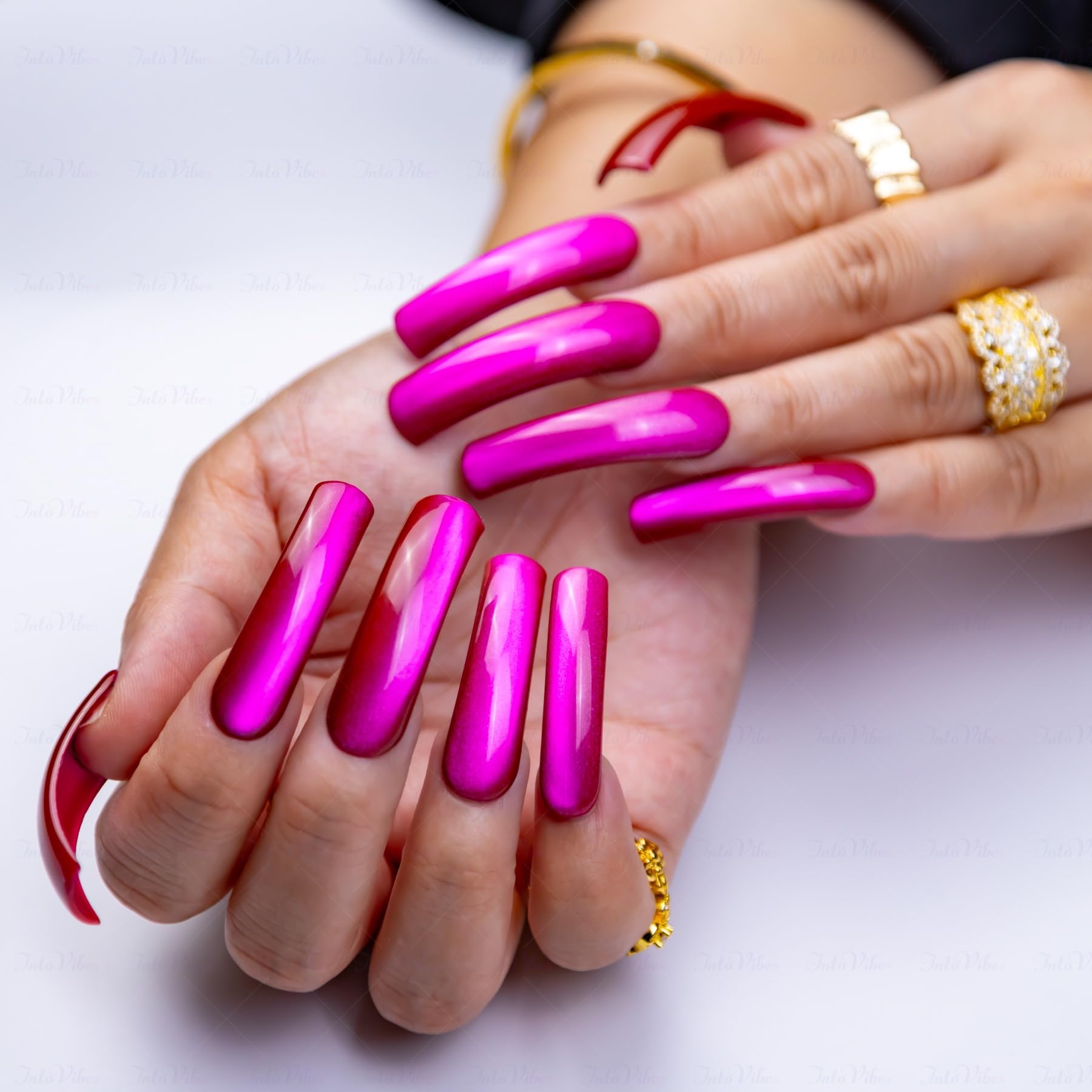 IntoVibes Purple Shimmer XL Press On Nails – Curved Down Groove, Metallic Plum, Reusable Fake Nail Tips, Salon-Quality for Special Occasions